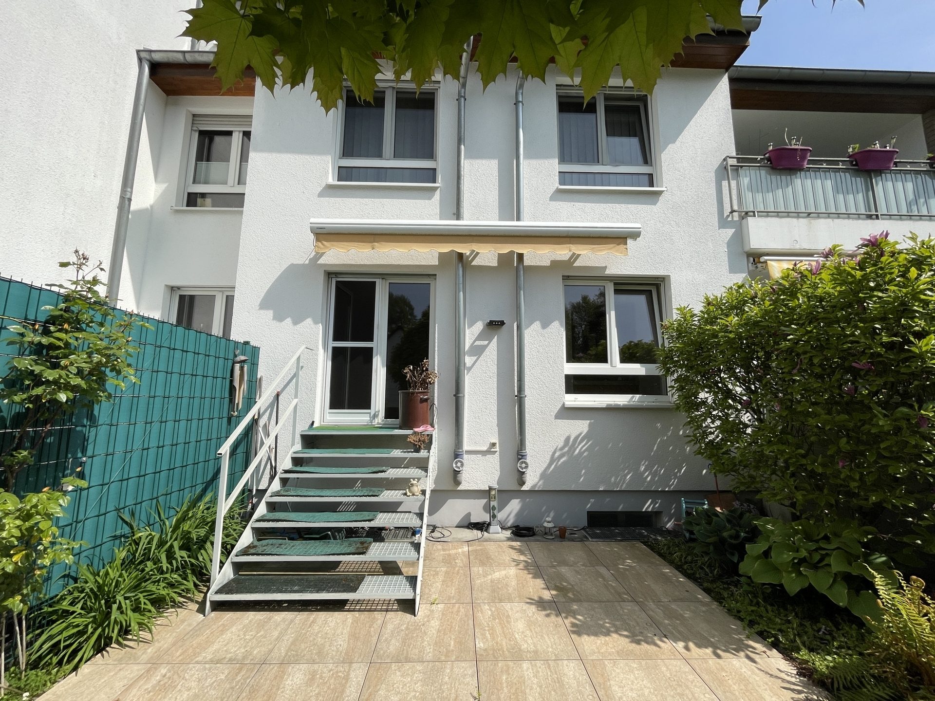 Immobilienangebot - Leverkusen - Wohnung - Moderne und gepflegte Maisonette-Wohnung mit eigenem Garten