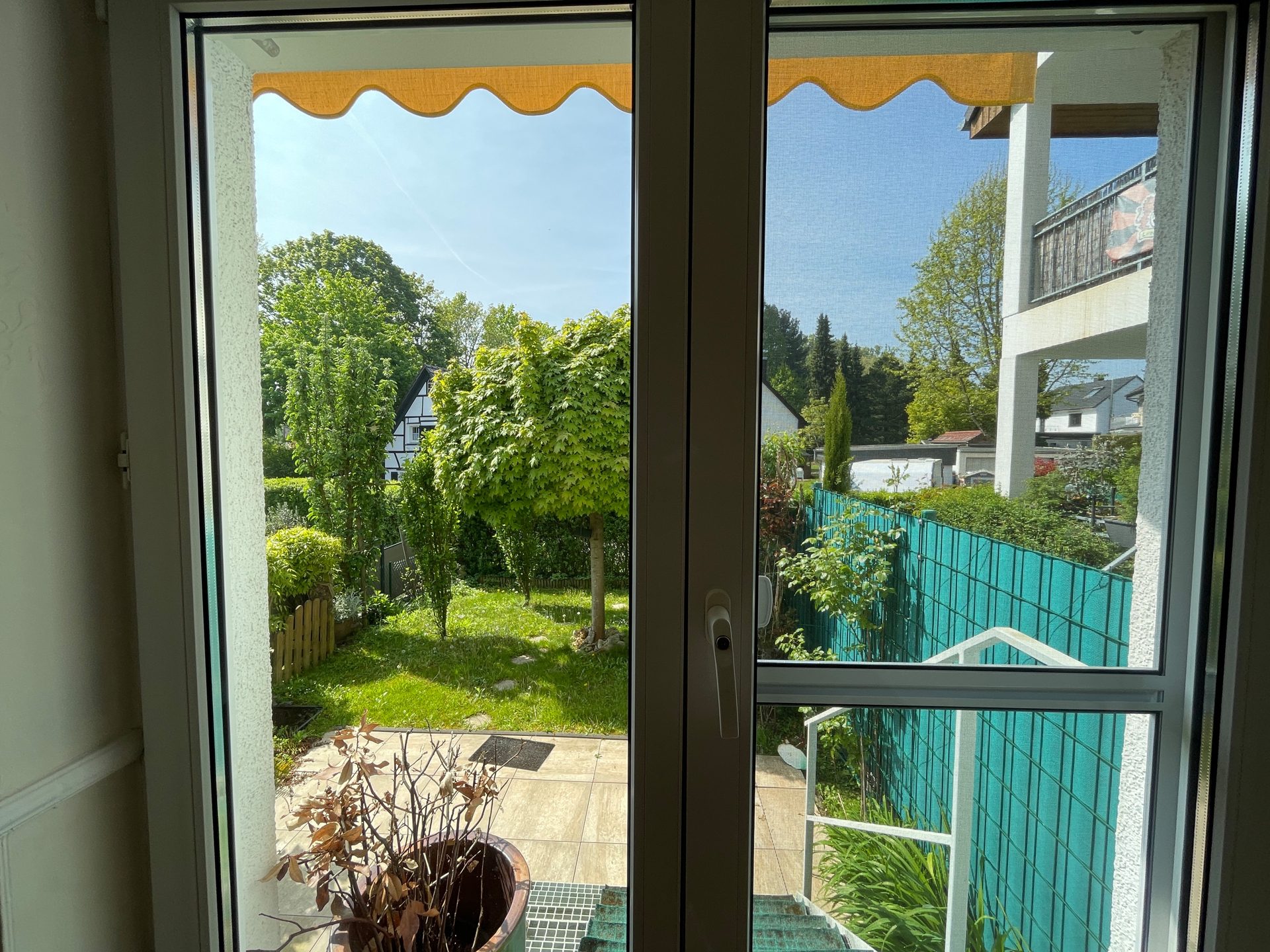 Immobilienangebot - Leverkusen - Wohnung - Moderne und gepflegte Maisonette-Wohnung mit eigenem Garten