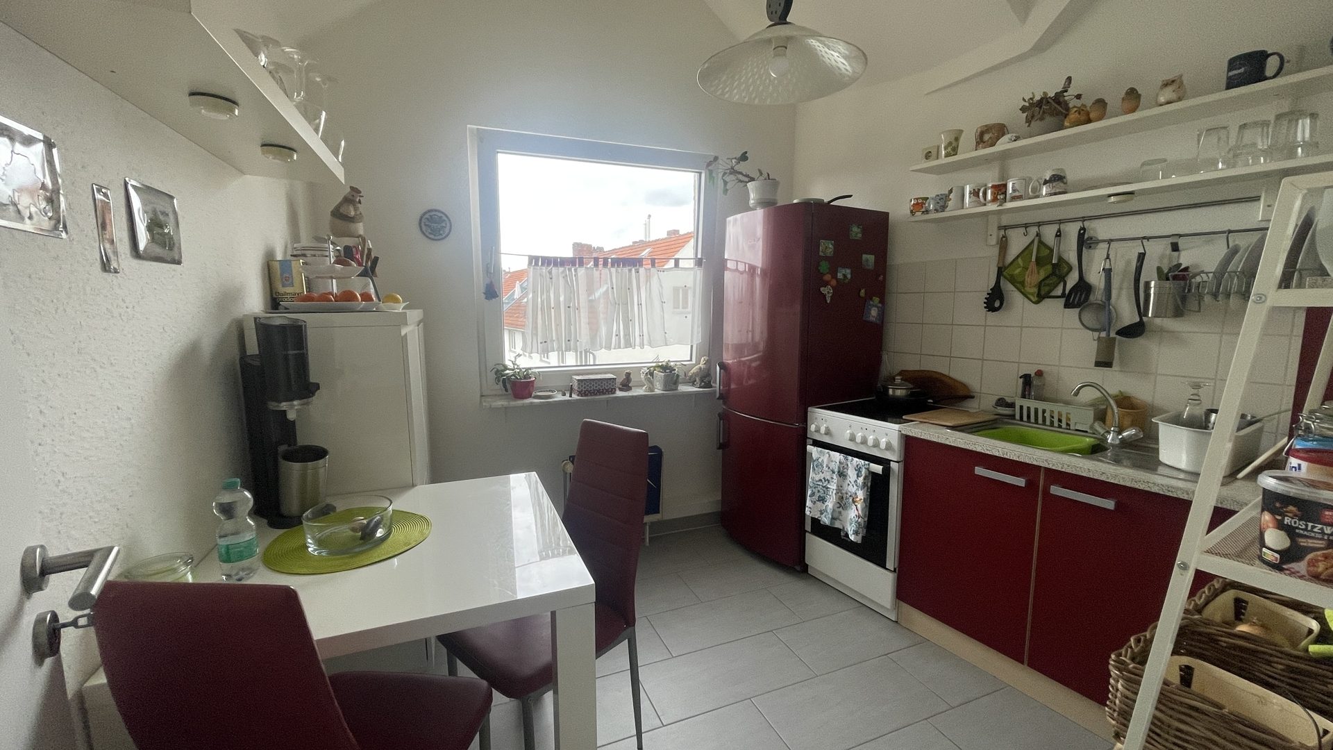 Immobilienangebot - Bergisch Gladbach / Refrath - Wohnung - Tolle 2- Zimmerwohnung mit Terrasse