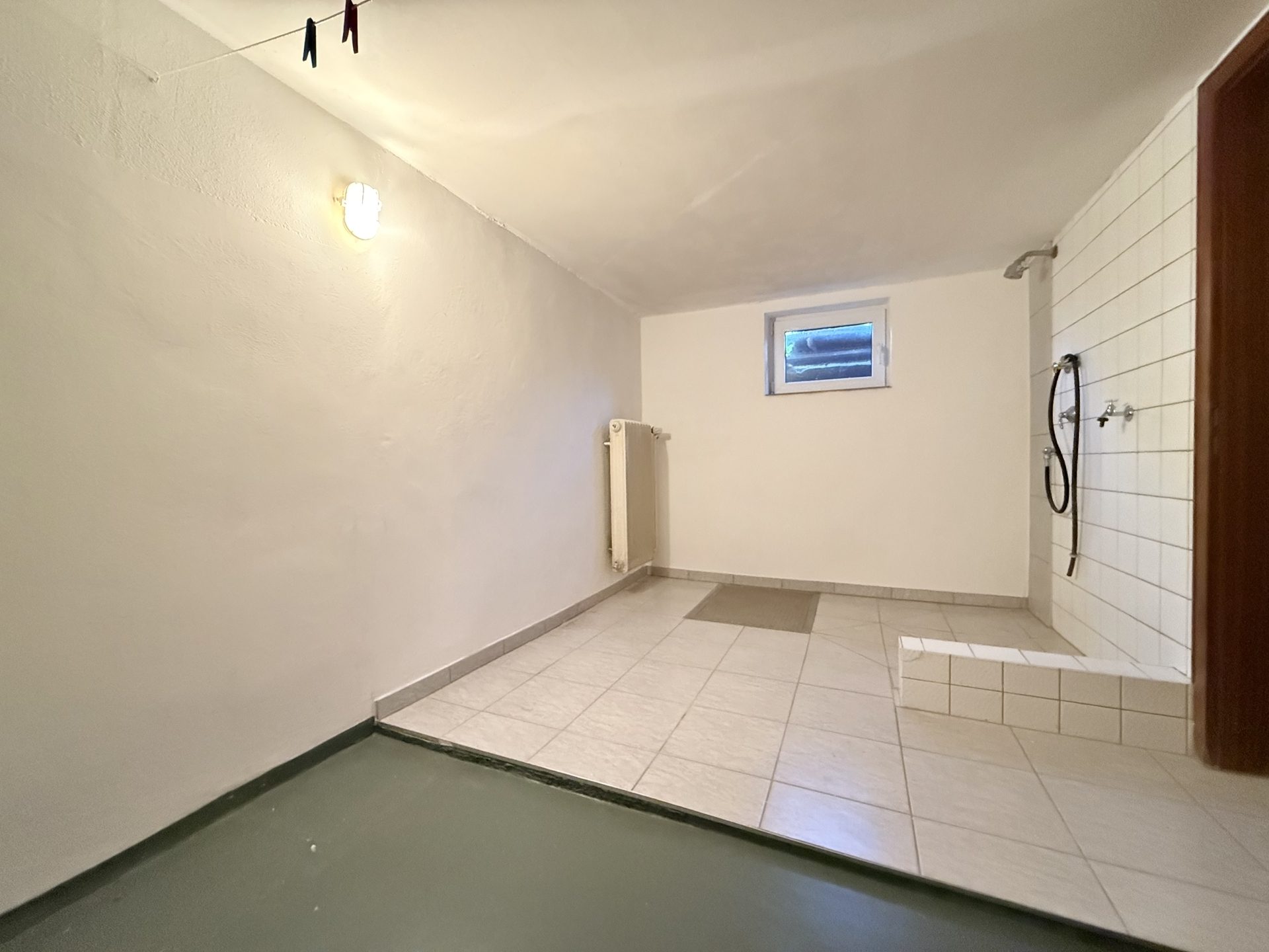 Immobilienangebot - Wermelskirchen - Haus - Klassische Substanz, hochwertig erhalten.