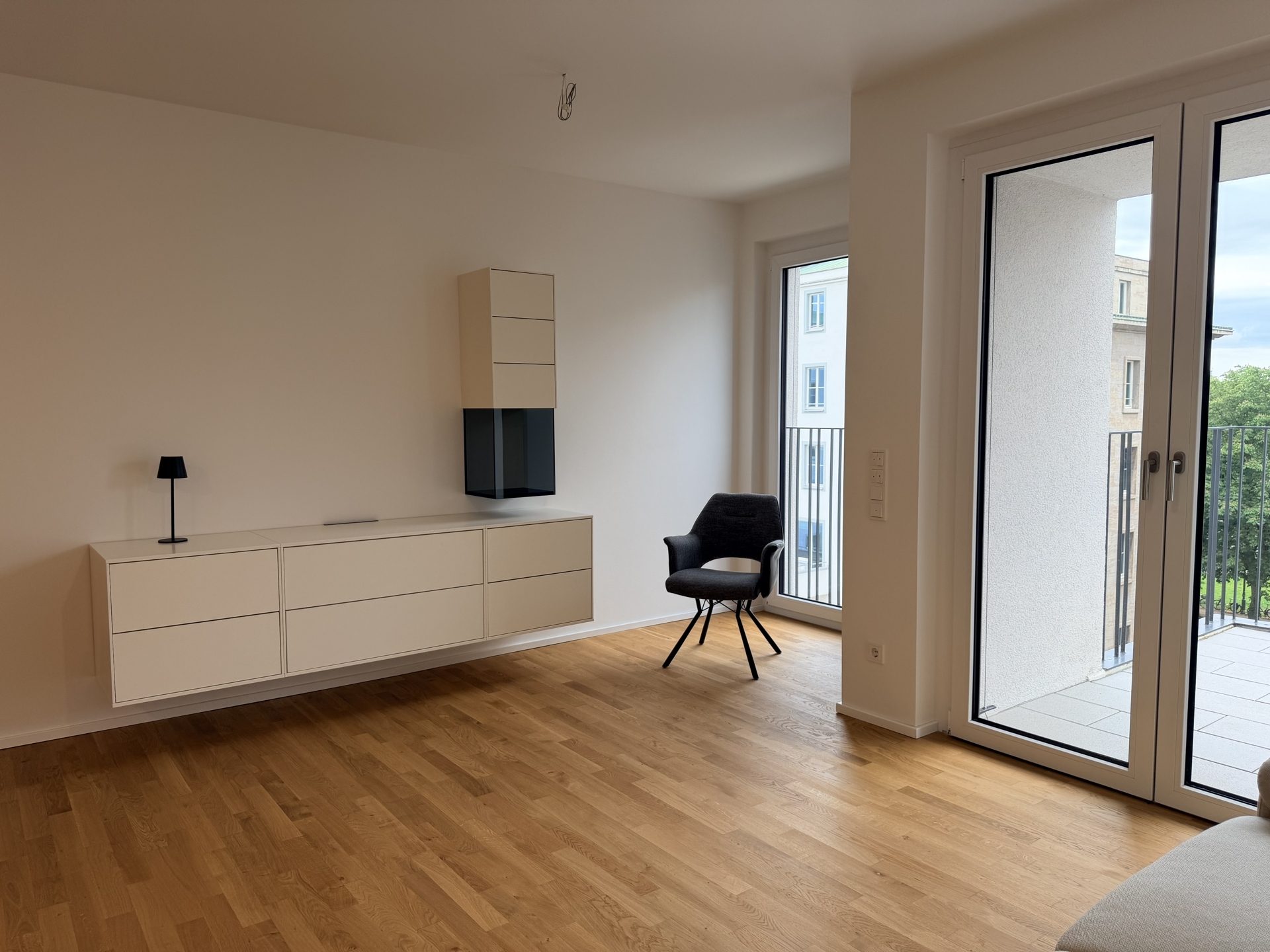 Immobilienangebot - Bonn - Wohnung - Einmalige Gelegenheit: Exklusive 2-Zimmer-Wohnung im Herzen der Stadt