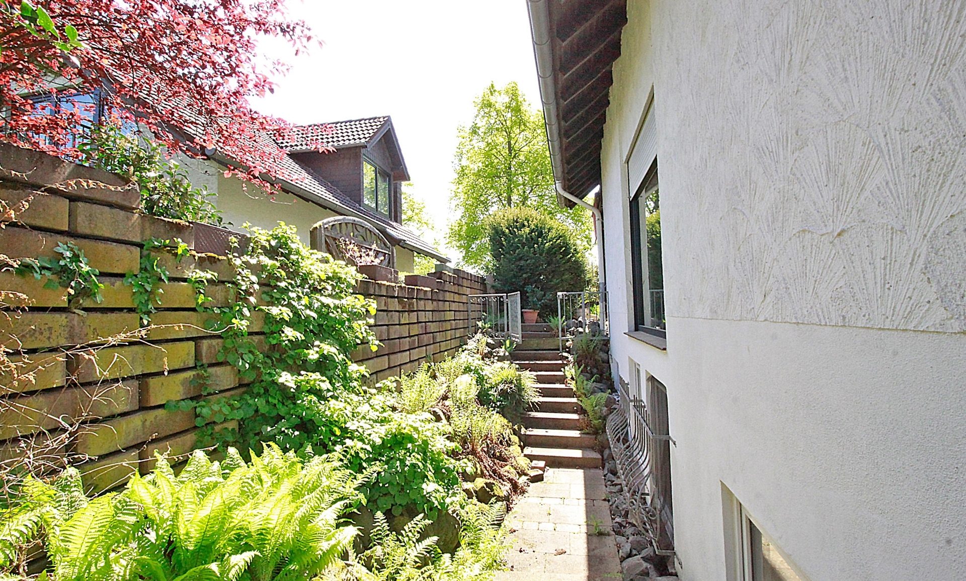 Immobilienangebot - Bonn - Haus - Viel Platz für die Familie!