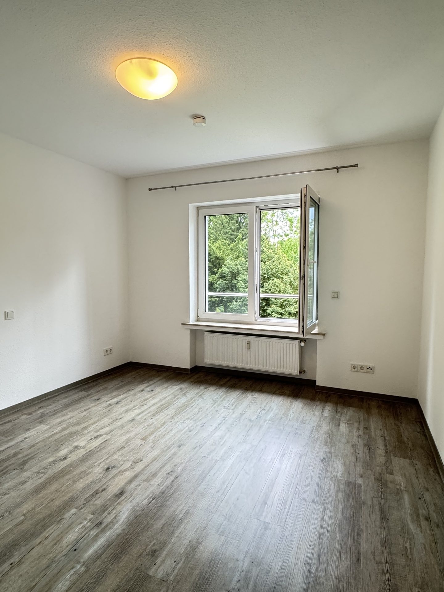 Immobilienangebot - Bad Honnef - Wohnung - Wohnen mit Service und hoher Lebensqualität - oder attraktive Kapitalanlage!