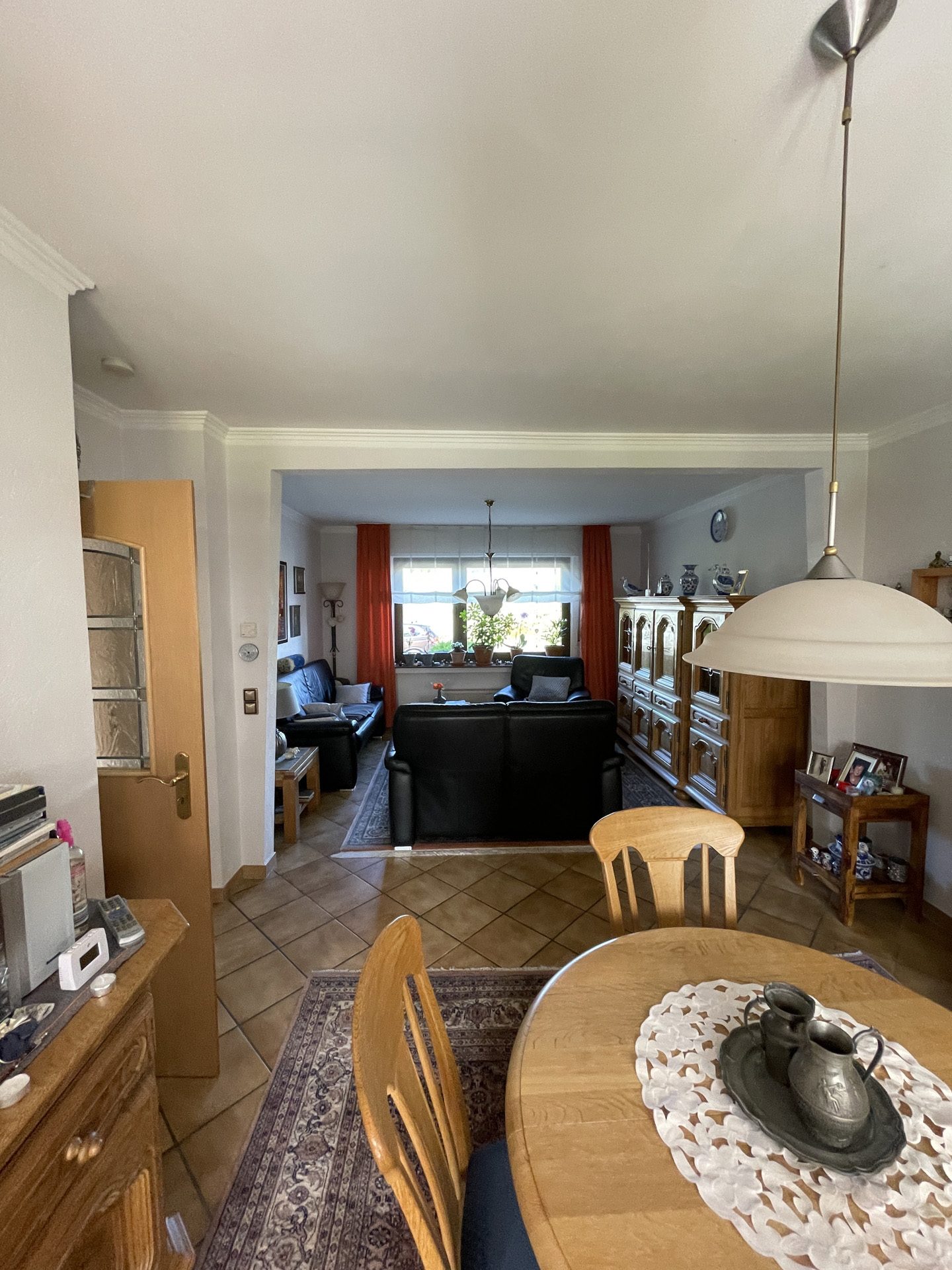 Immobilienangebot - Hürth - Haus - Familienfreundliche Doppelhaushälfte mit sonnigem Grundstück