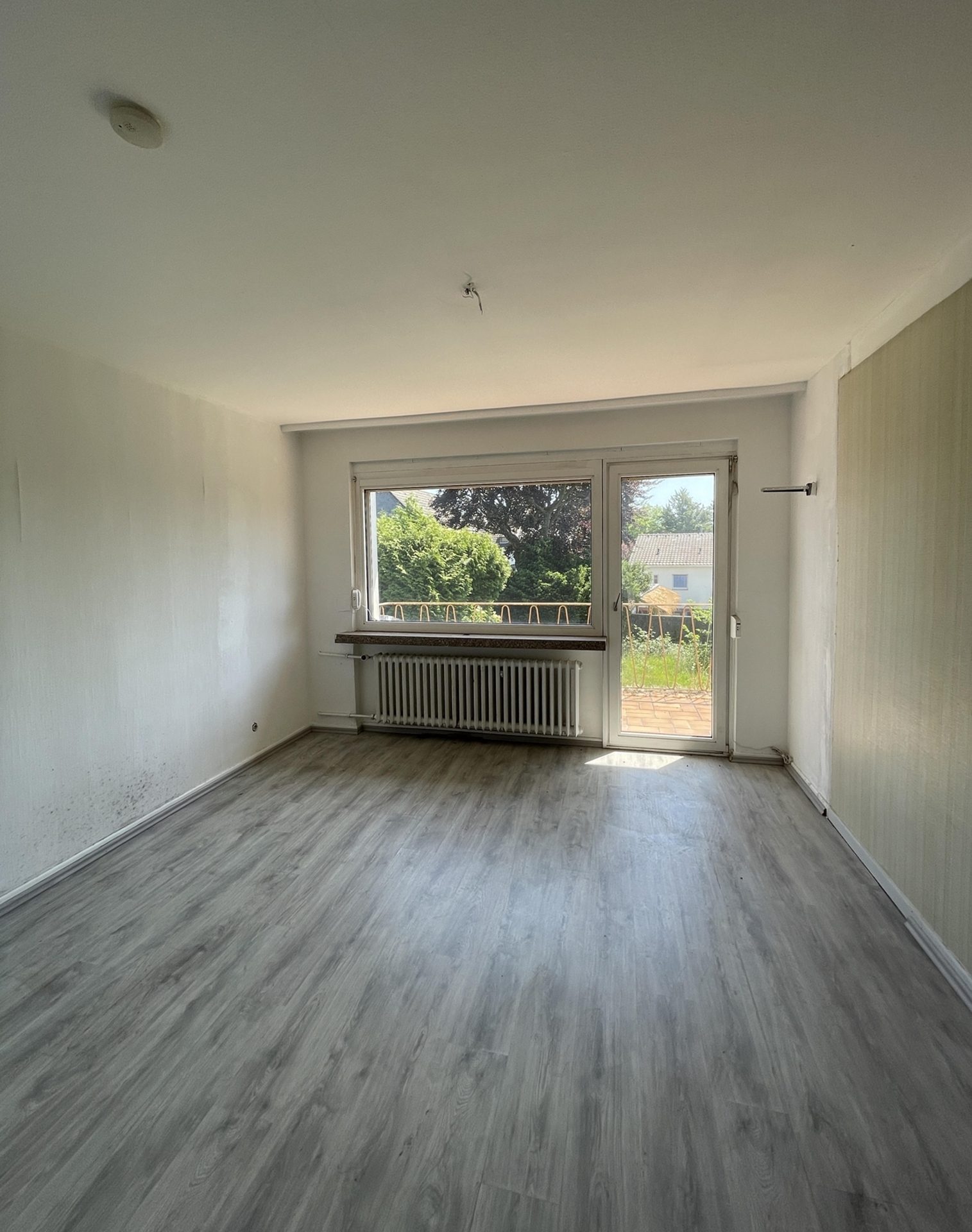 Immobilienangebot - Erftstadt / Liblar - Haus - Freistehendes Einfamilienhaus mit großzügigem Grundstück