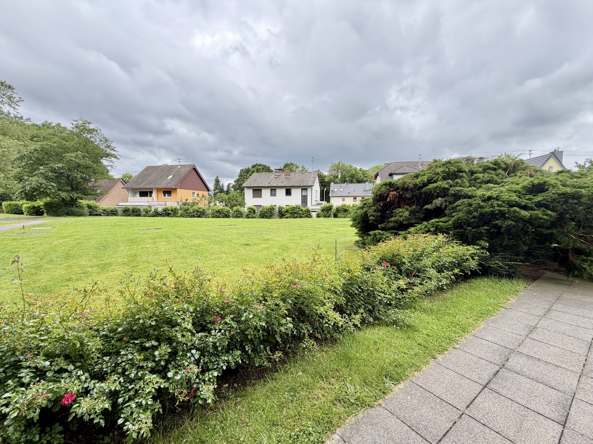 Immobilienangebot - Bonn / Holzlar - Wohnung - TOP-ANGEBOT: Domweitblick Gepflegte 3‑Zimmerwohnung