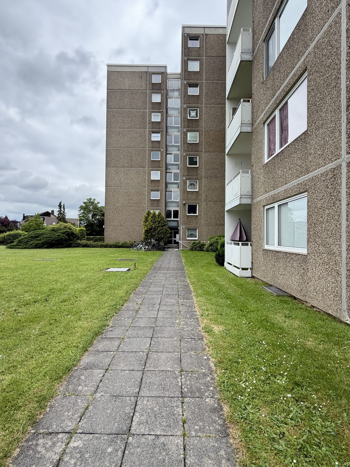 Immobilienangebot - Bonn / Holzlar - Wohnung - TOP-ANGEBOT: Domweitblick Gepflegte 3‑Zimmerwohnung