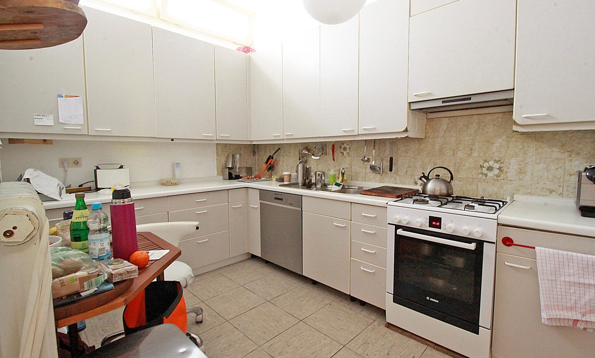 Immobilienangebot - Bonn / Tannenbusch - Haus - Platz! Auch für die große Familie