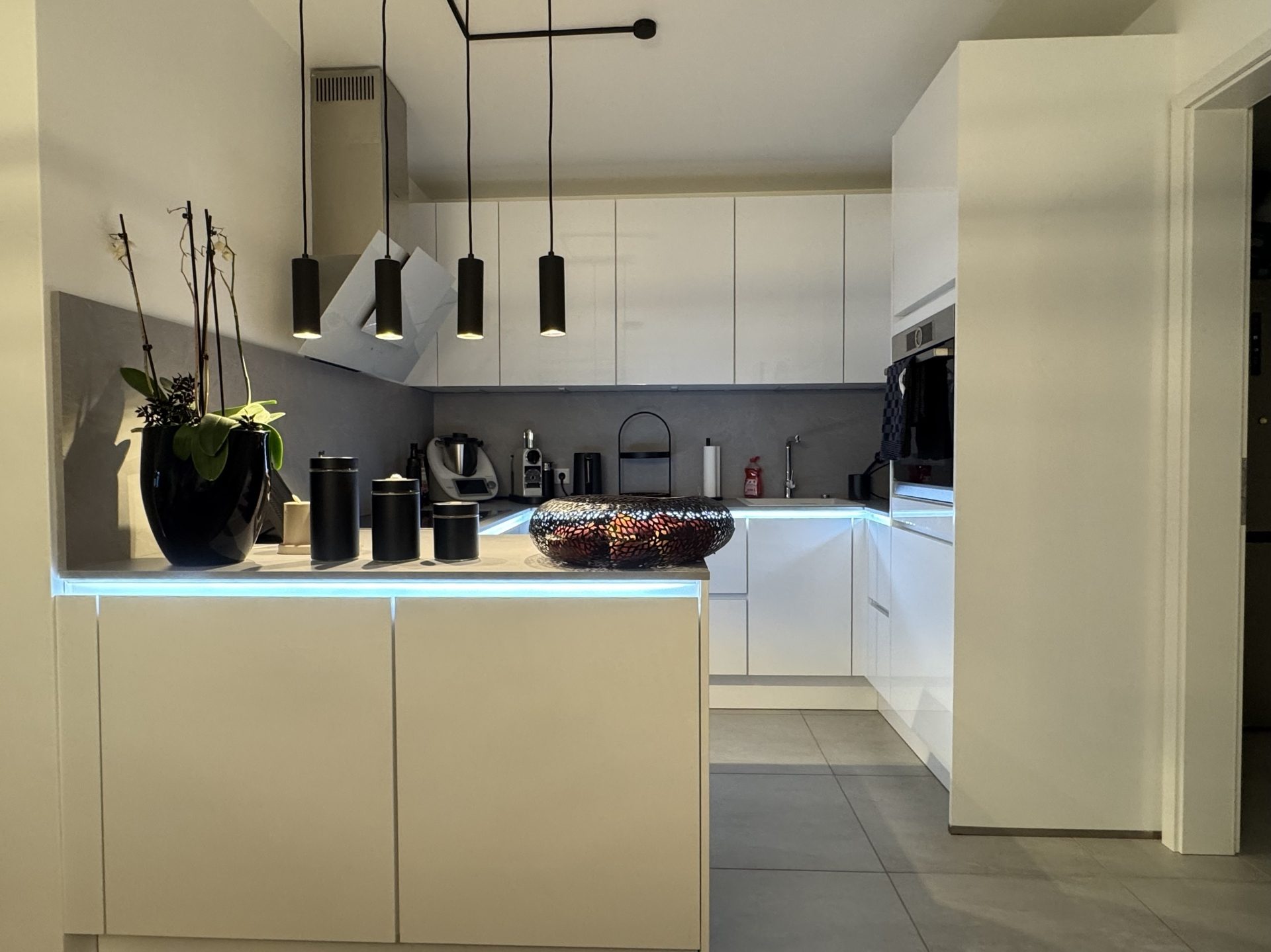 Immobilienangebot - Sankt Augustin / Mülldorf - Wohnung - Ein Zuhause, das begeistert – Stilvoll wohnen mit besonderem Komfort