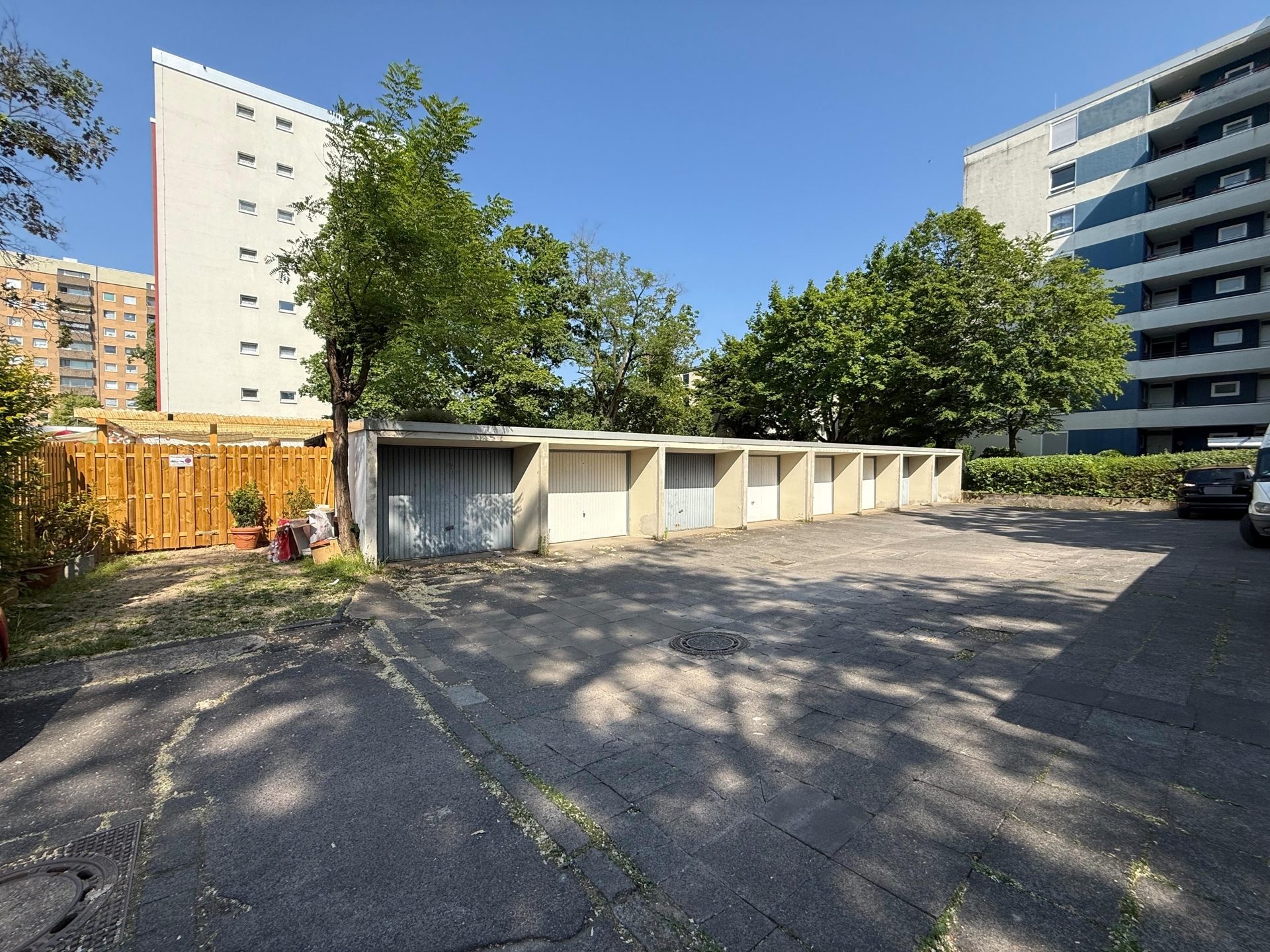 Immobilienangebot - Köln / Heimersdorf - Parken - Die CASHCOW aus Beton!
