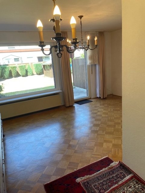 Immobilienangebot - Köln / Weiß - Haus - Charmantes Reihenendhaus mit großem Garten – ideal für Familien