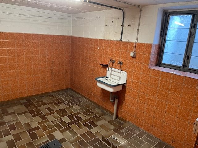 Immobilienangebot - Köln / Weiß - Haus - Charmantes Reihenendhaus mit großem Garten – ideal für Familien