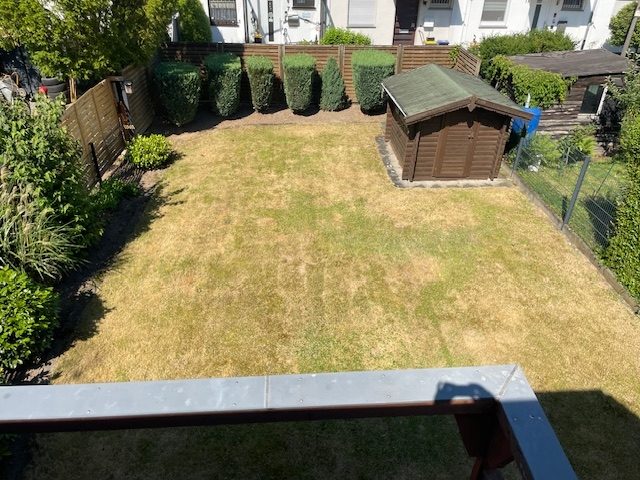 Immobilienangebot - Köln / Weiß - Haus - Charmantes Reihenendhaus mit großem Garten – ideal für Familien