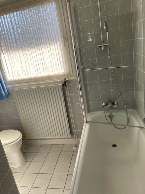 Immobilienangebot - Köln / Weiß - Haus - Charmantes Reihenendhaus mit großem Garten – ideal für Familien