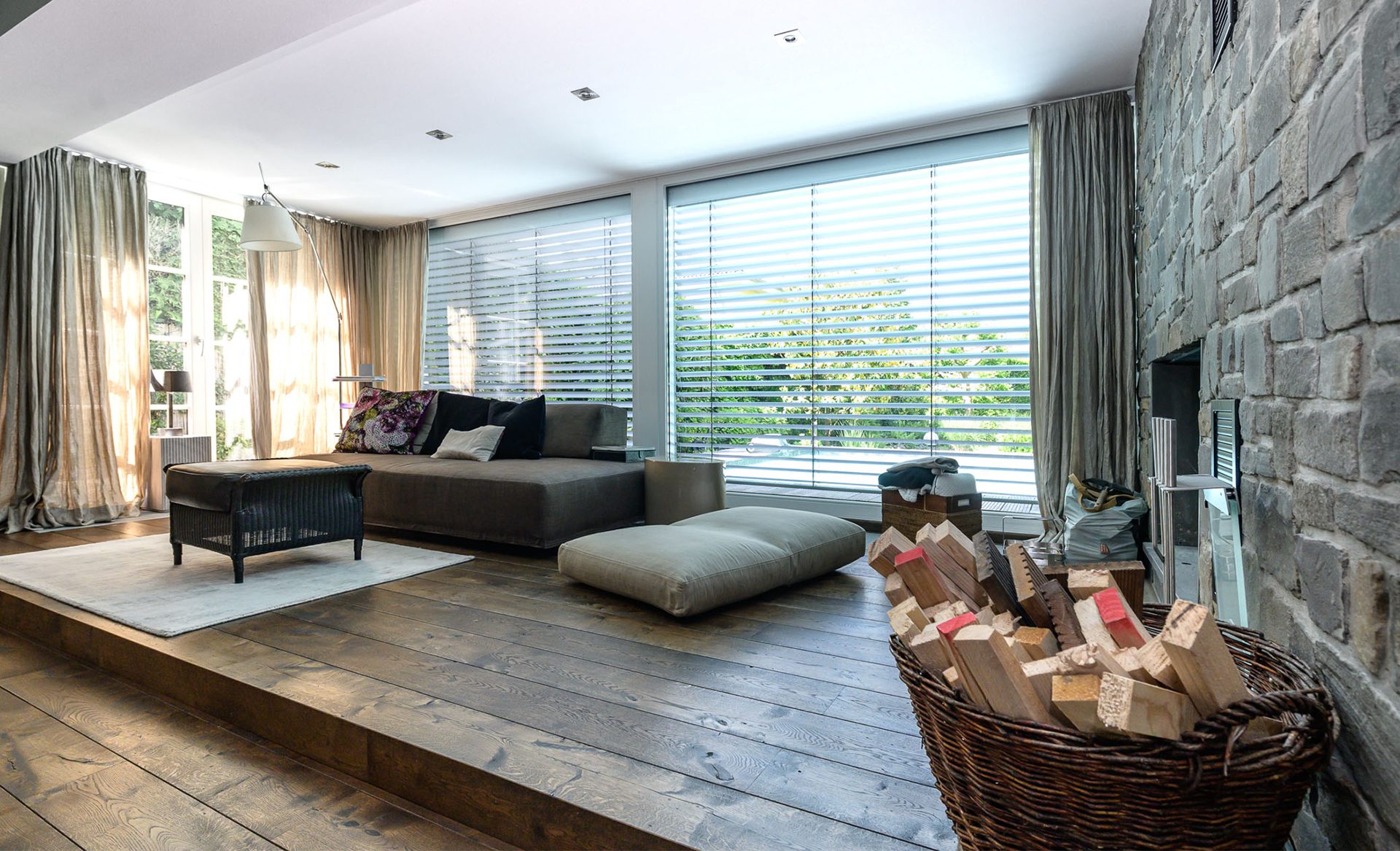 Immobilienangebot - Königswinter / Oberdollendorf - Haus - Wohnen mit Urlaubsflair – Ihr Zuhause mit Pool und Traumgarten!