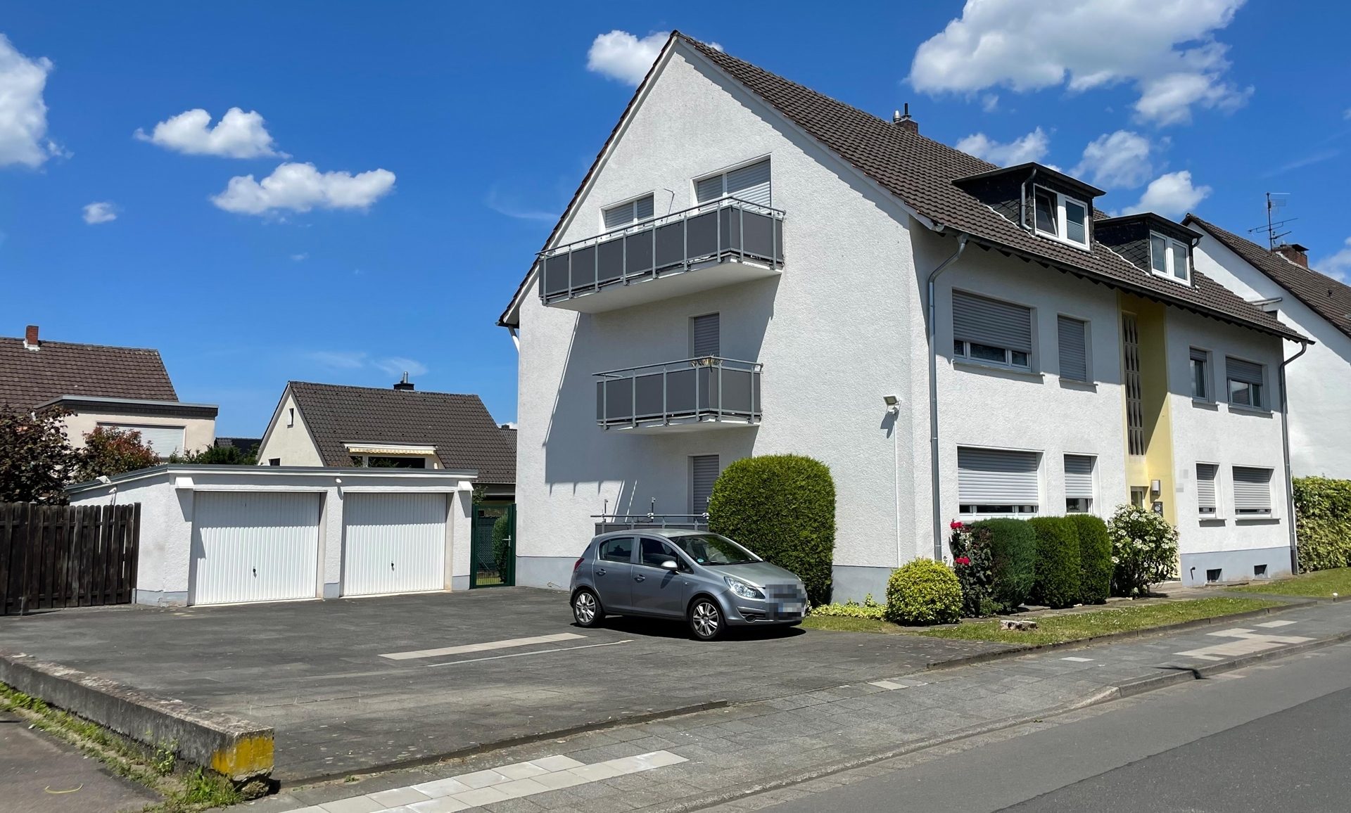 Immobilienangebot - Sankt Augustin / Mülldorf - Alle - Renditestark vermietet - steigerungsfähig durch DG-Rohling!