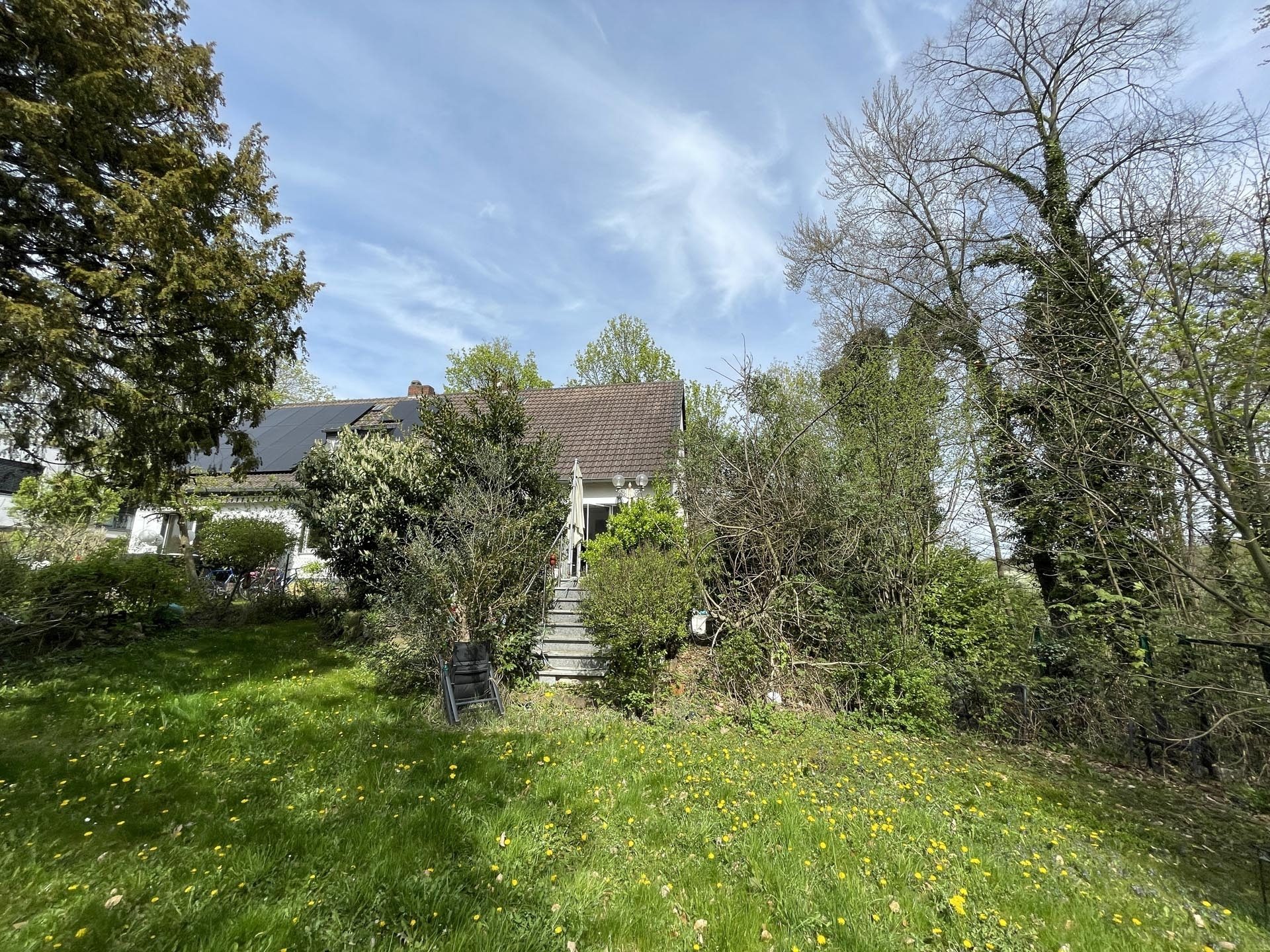Immobilienangebot - Köln / Vingst - Haus - Charmante Doppelhaushälfte mit Entwicklungsmöglichkeiten