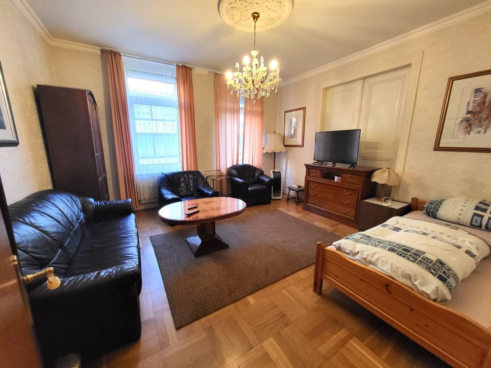 Immobilienangebot - Bonn / Bad Godesberg - Alle - Historische Kapitalanlage mit Perspektive!