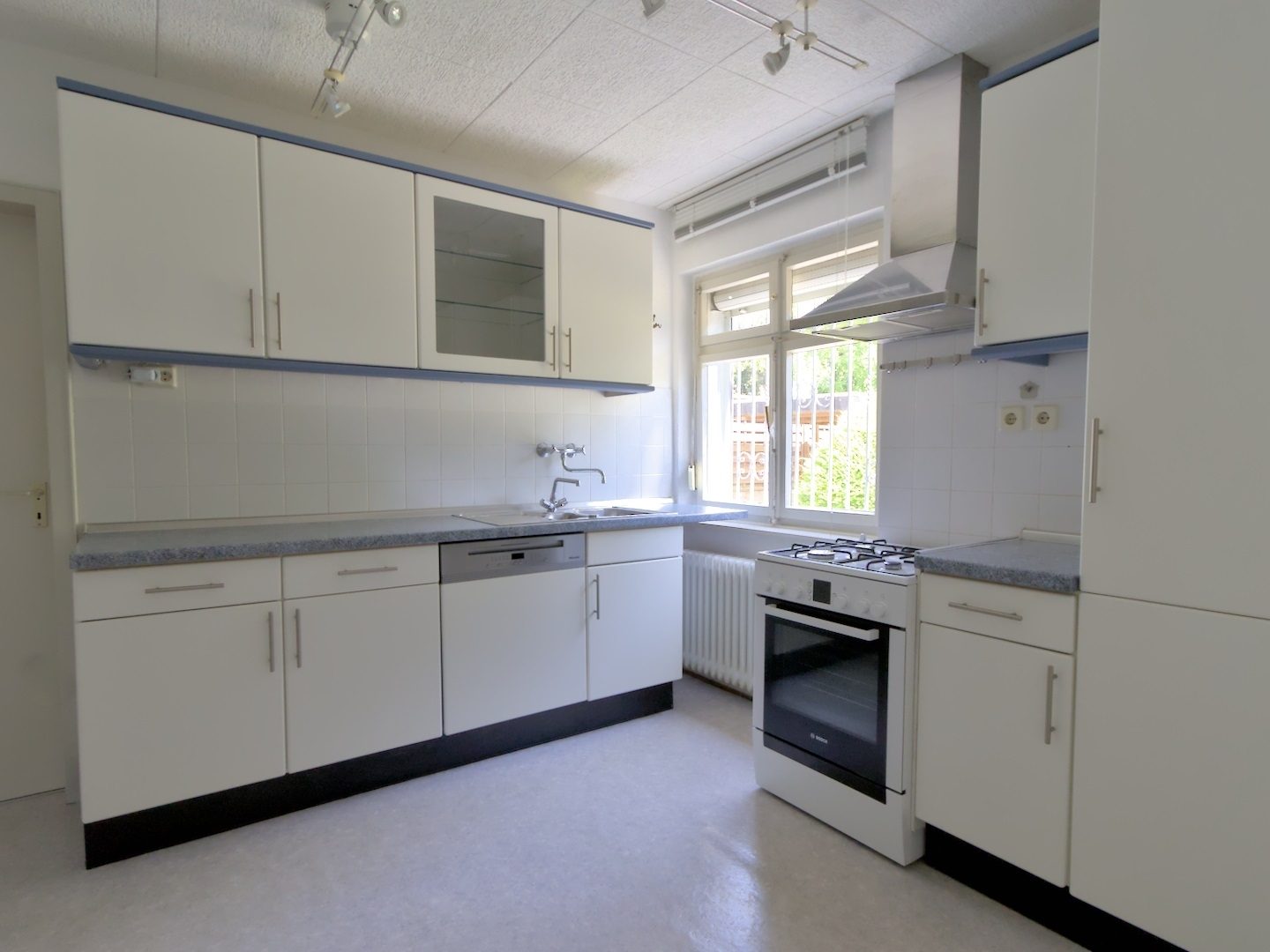 Immobilienangebot - Bergisch Gladbach - Haus - Haus mit Potenzial und Traumgrundstück