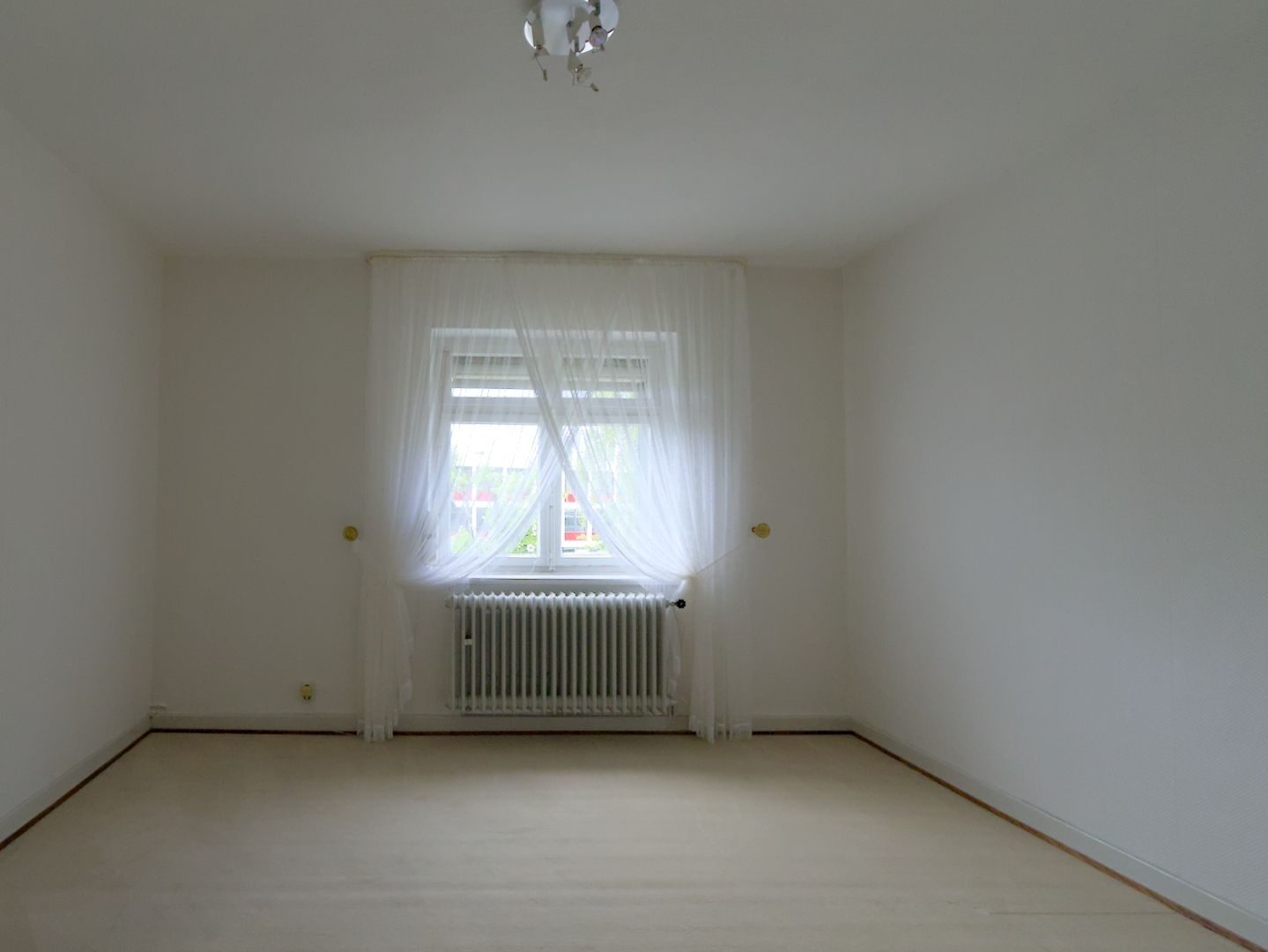 Immobilienangebot - Bergisch Gladbach - Haus - Haus mit Potenzial und Traumgrundstück