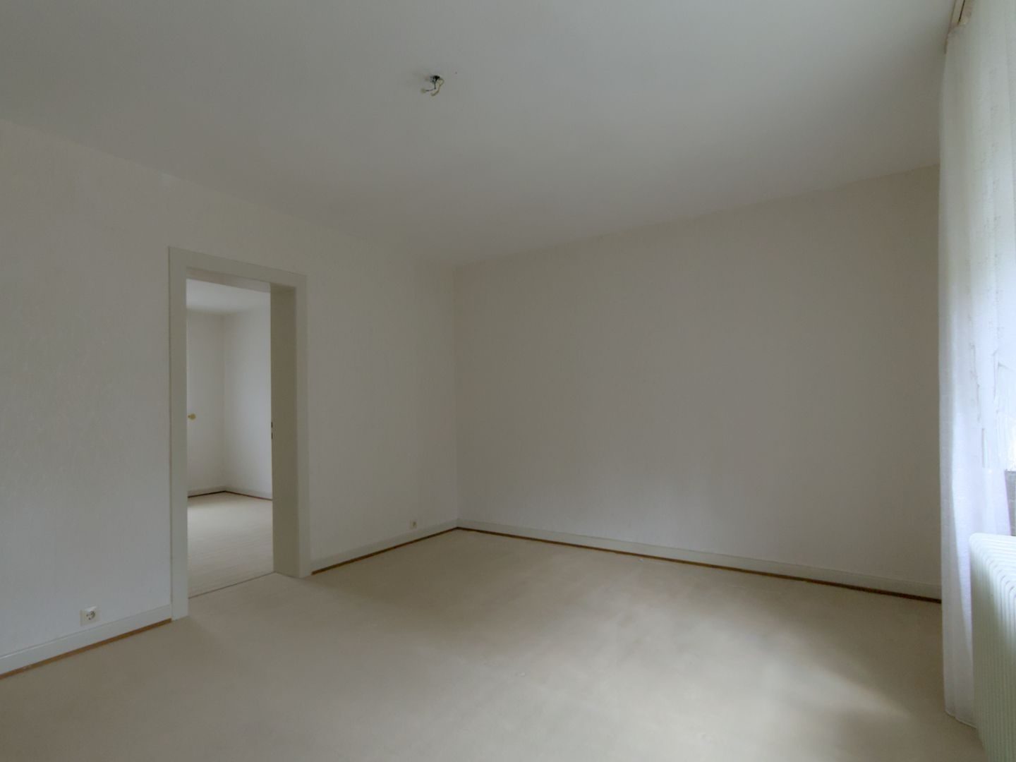 Immobilienangebot - Bergisch Gladbach - Haus - Haus mit Potenzial und Traumgrundstück