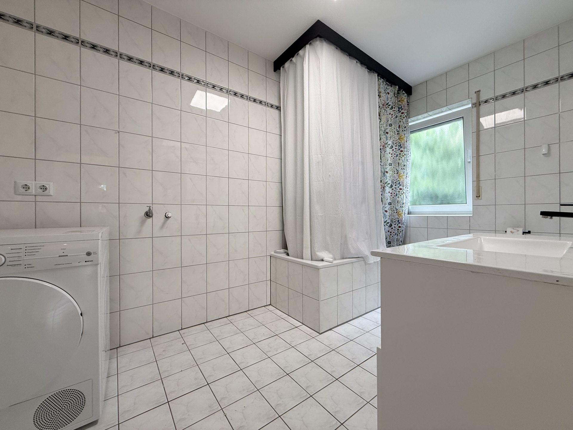 Immobilienangebot - Köln / Chorweiler - Wohnung - UNVERMIETET! Eigennutzung oder Kapitalanlage?