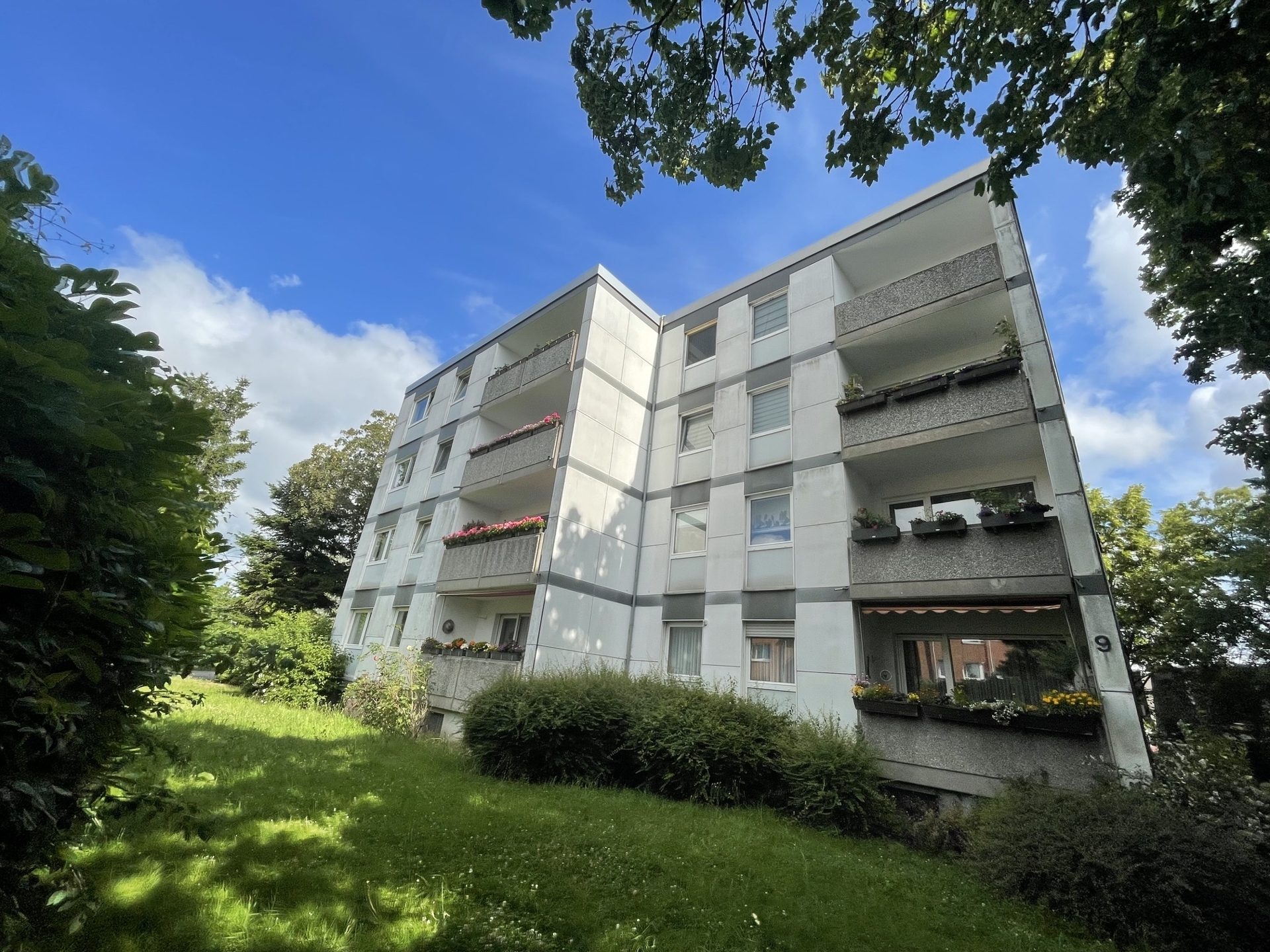 Immobilienangebot - Köln - Haus - Öffentlich gefördertes Wohnobjekt