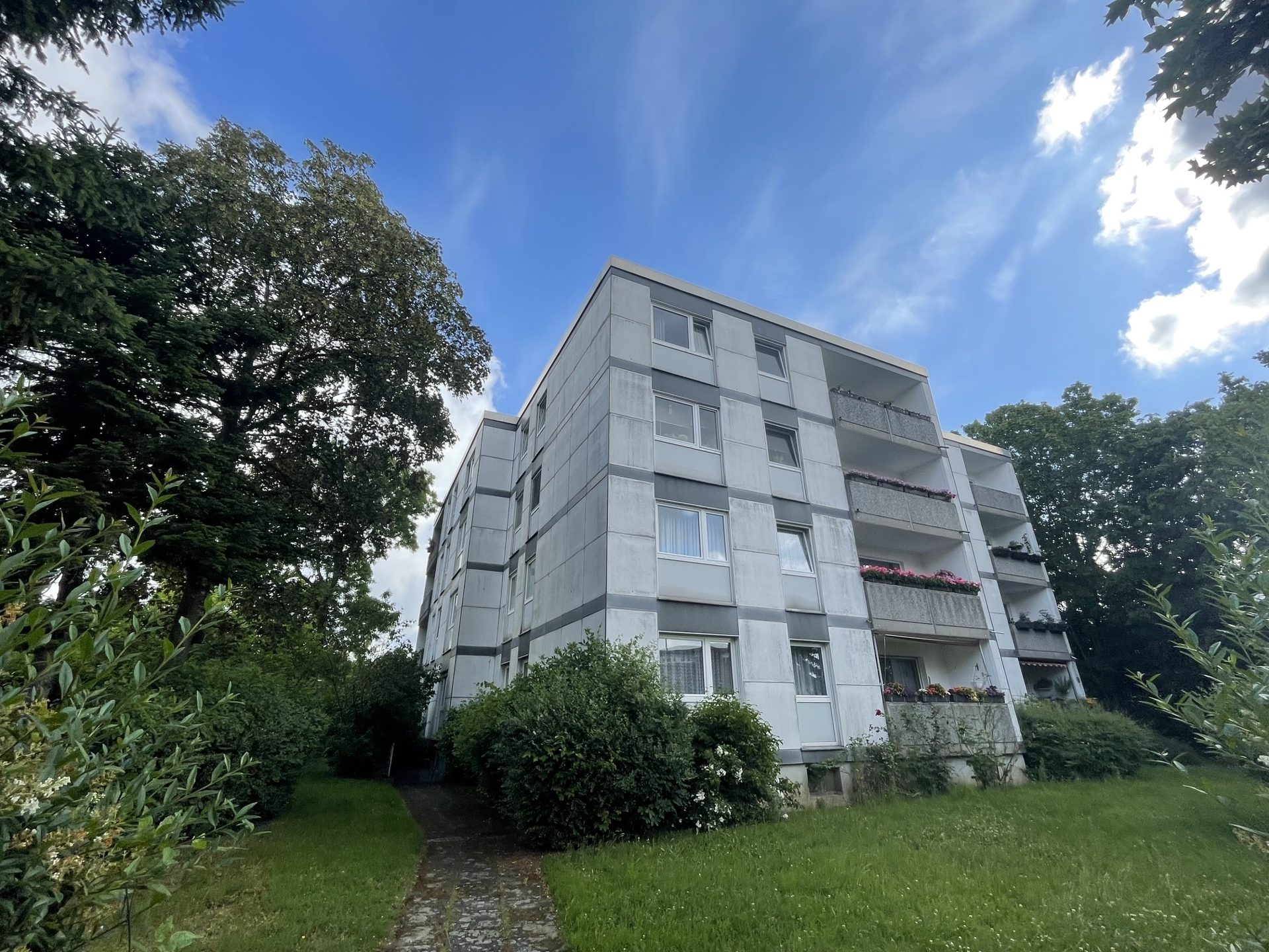 Immobilienangebot - Köln - Haus - Öffentlich gefördertes Wohnobjekt