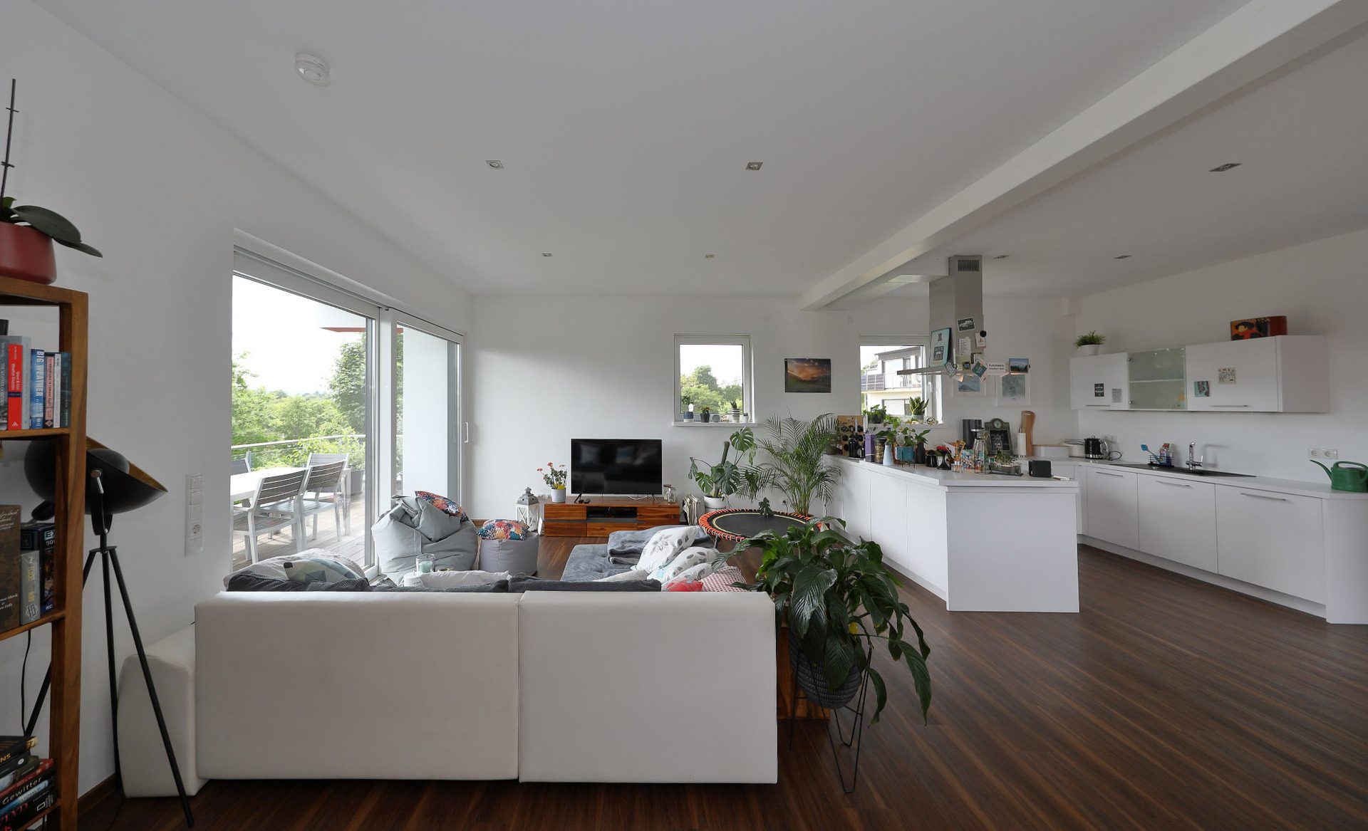 Immobilienangebot - Bonn / Oberkassel - Alle - Für die Zukunft gerüstet - Hochwertige Bauqualität trifft nachhaltige Technik