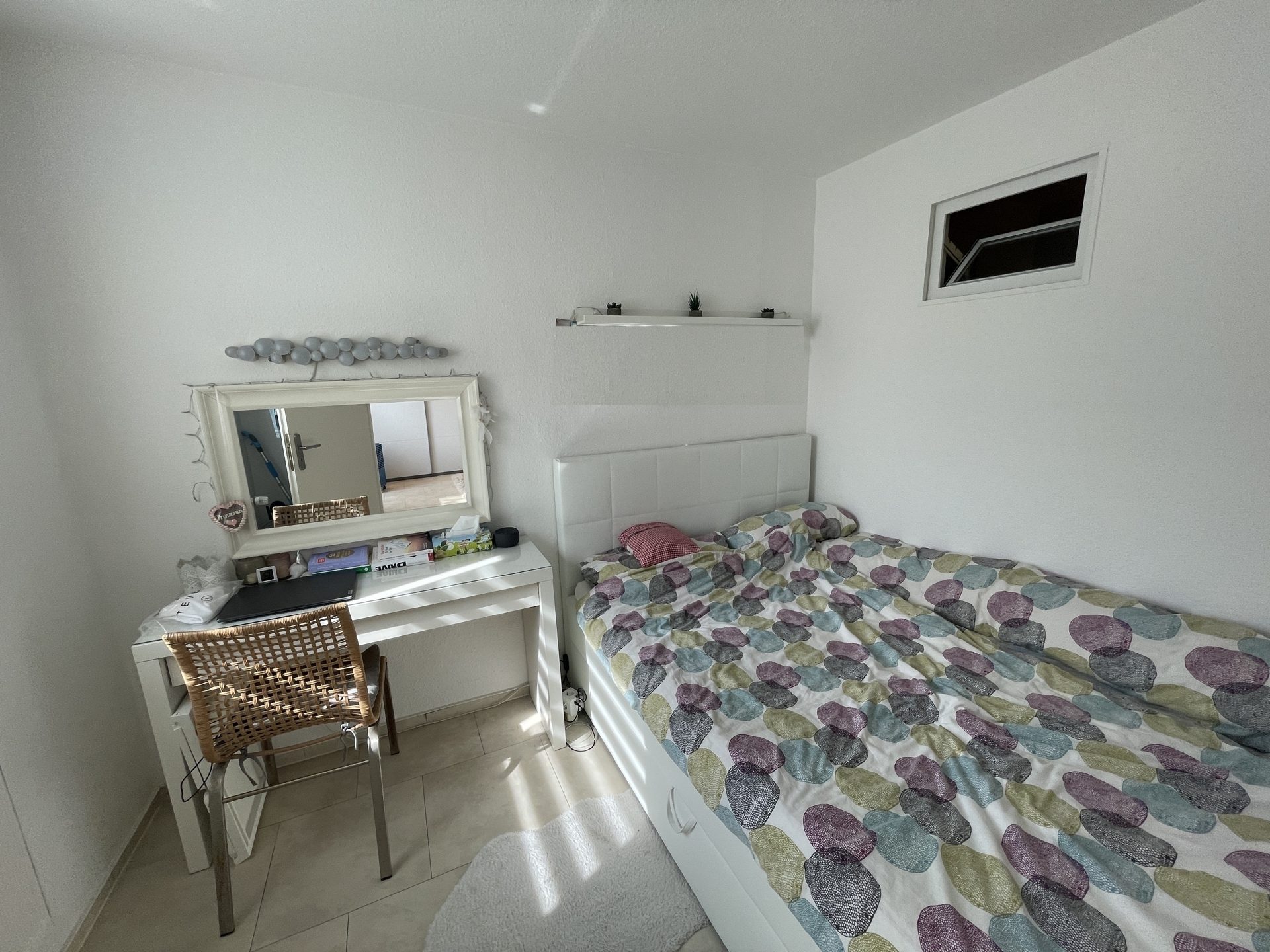 Immobilienangebot - Köln / Niehl - Alle - Attraktives Mehrfamilienhaus mit vier Wohneinheiten in verkehrsgünstiger Lage von Köln-Niehl!
