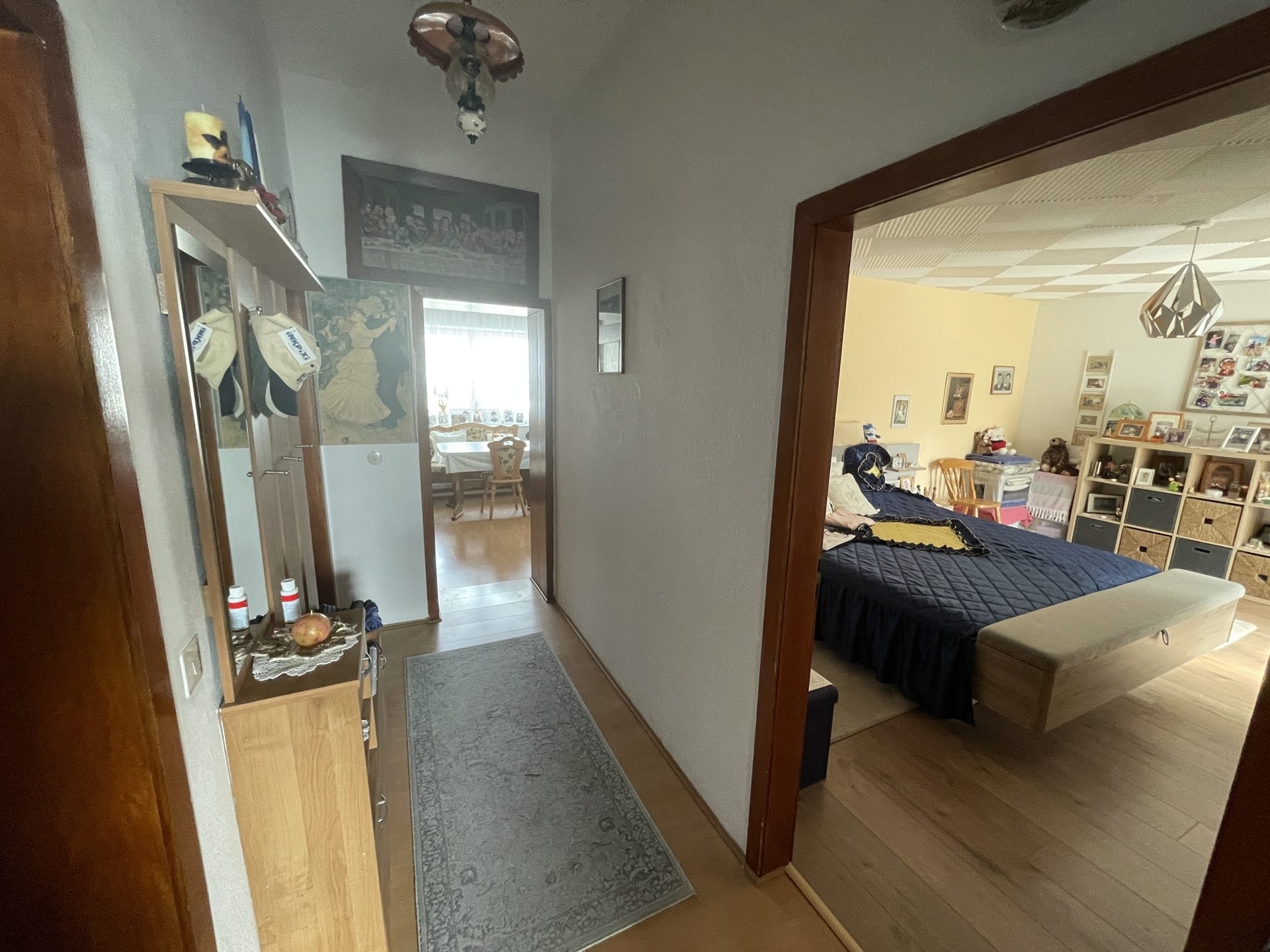 Immobilienangebot - Köln / Niehl - Alle - Attraktives Mehrfamilienhaus mit vier Wohneinheiten in verkehrsgünstiger Lage von Köln-Niehl!