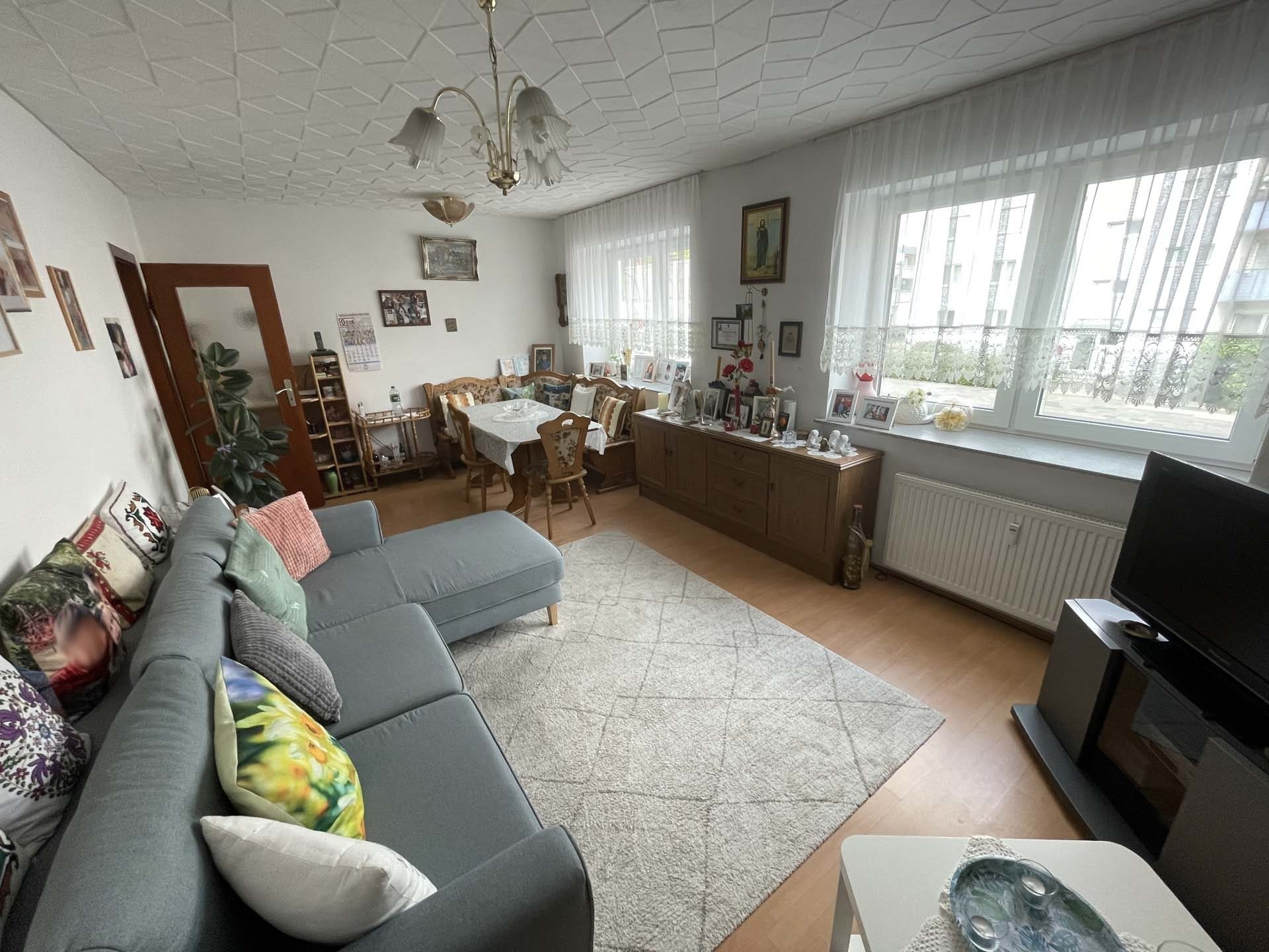 Immobilienangebot - Köln / Niehl - Alle - Attraktives Mehrfamilienhaus mit vier Wohneinheiten in verkehrsgünstiger Lage von Köln-Niehl!