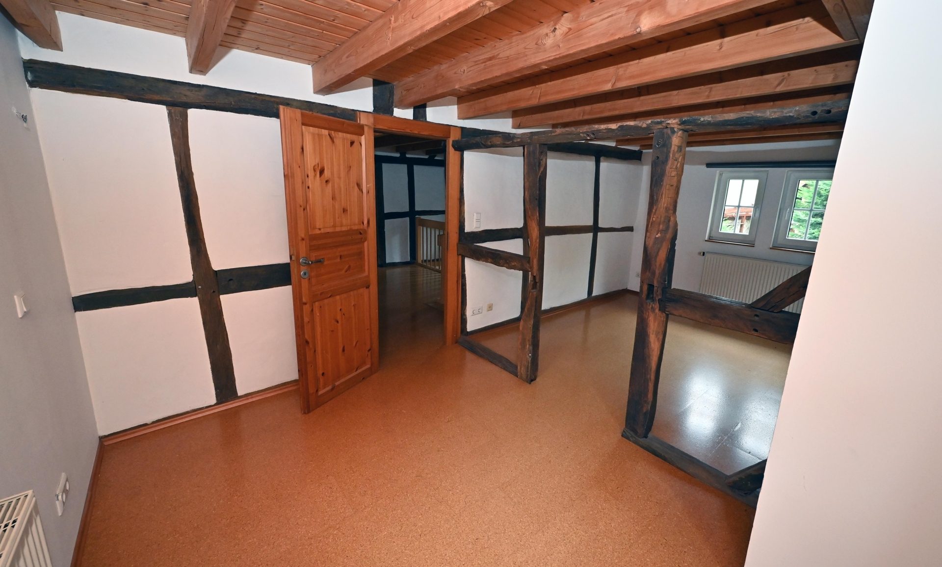 Immobilienangebot - Bergisch Gladbach / Hebborn - Haus - Fachwerkhaus mit Charme – besonderer Wohnkomfort direkt am Waldrand - zweites Objekt bald verfügbar
