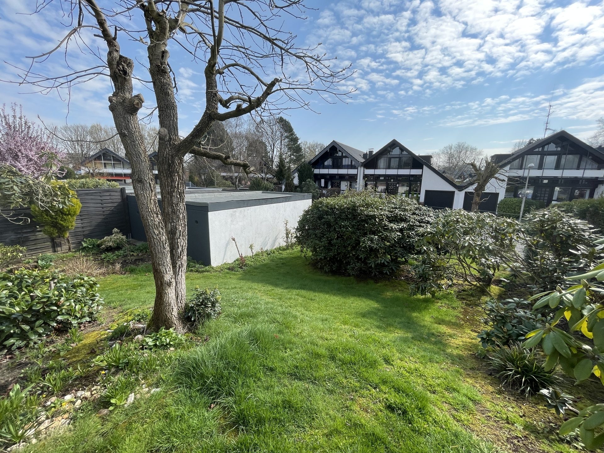Immobilienangebot - Sankt Augustin / Birlinghoven - Haus - Ihr Familienglück beginnt hier - Attraktive Doppelhaushälfte in ruhiger und nachgefragter Wohnlage