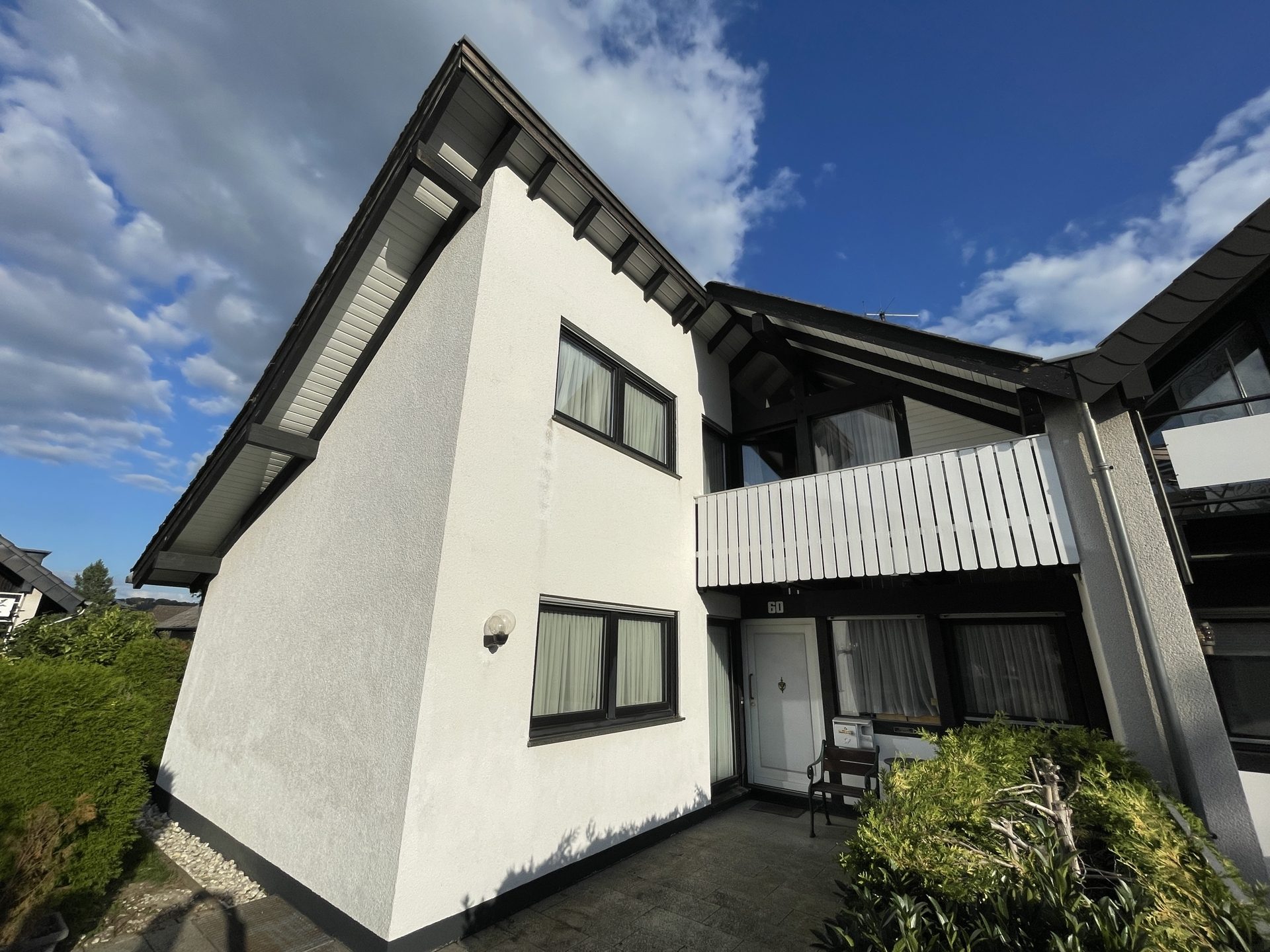Immobilienangebot - Sankt Augustin / Birlinghoven - Haus - Ihr Familienglück beginnt hier - Attraktive Doppelhaushälfte in ruhiger und nachgefragter Wohnlage