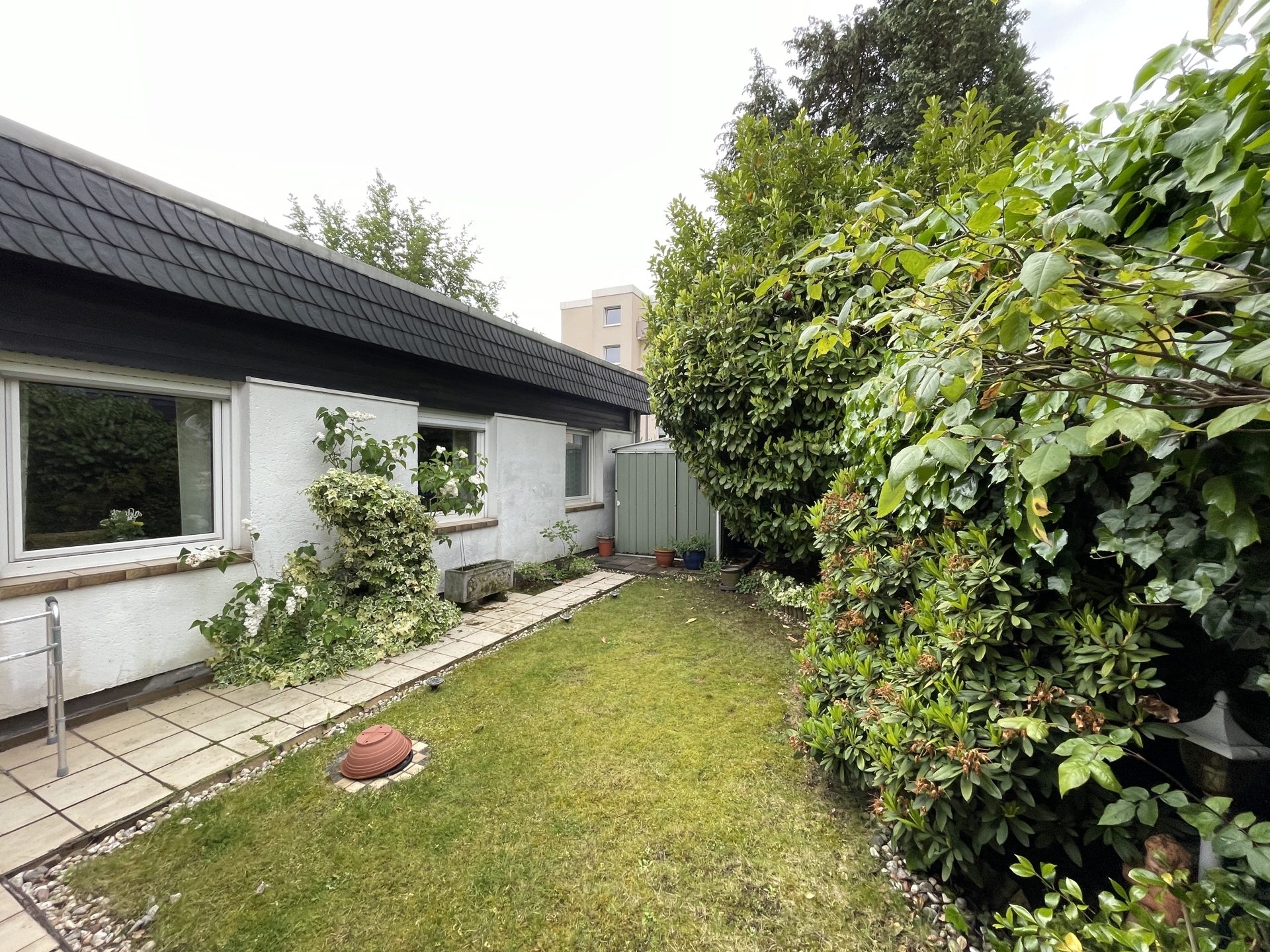 Immobilienangebot - Köln / Bocklemünd/Mengenich - Haus - Attraktiver Bungalow mit Potenzial