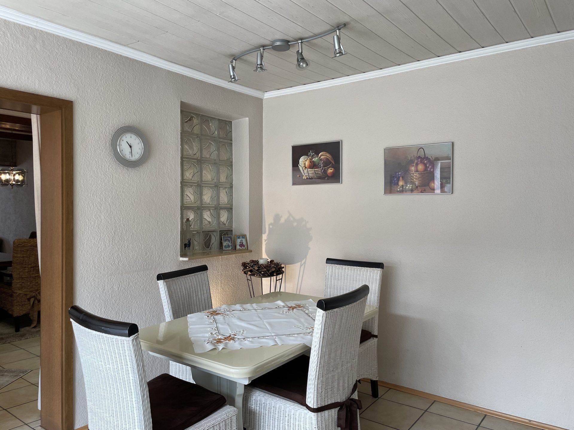 Immobilienangebot - Köln - Haus - Ein Haus, viele Möglichkeiten – Einfamilienhaus mit separater Wohneinheit