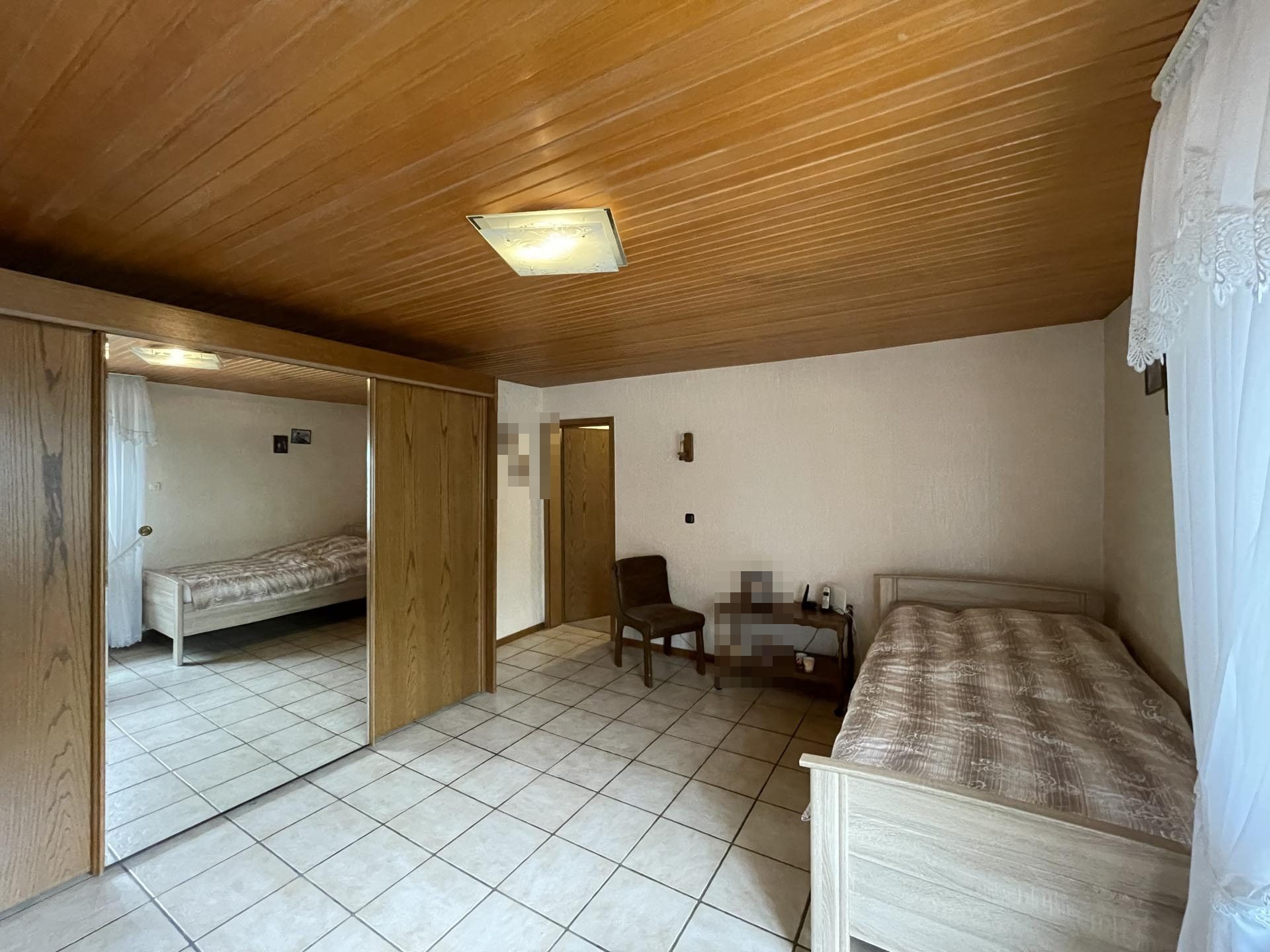 Immobilienangebot - Köln - Haus - Ein Haus, viele Möglichkeiten – Einfamilienhaus mit separater Wohneinheit