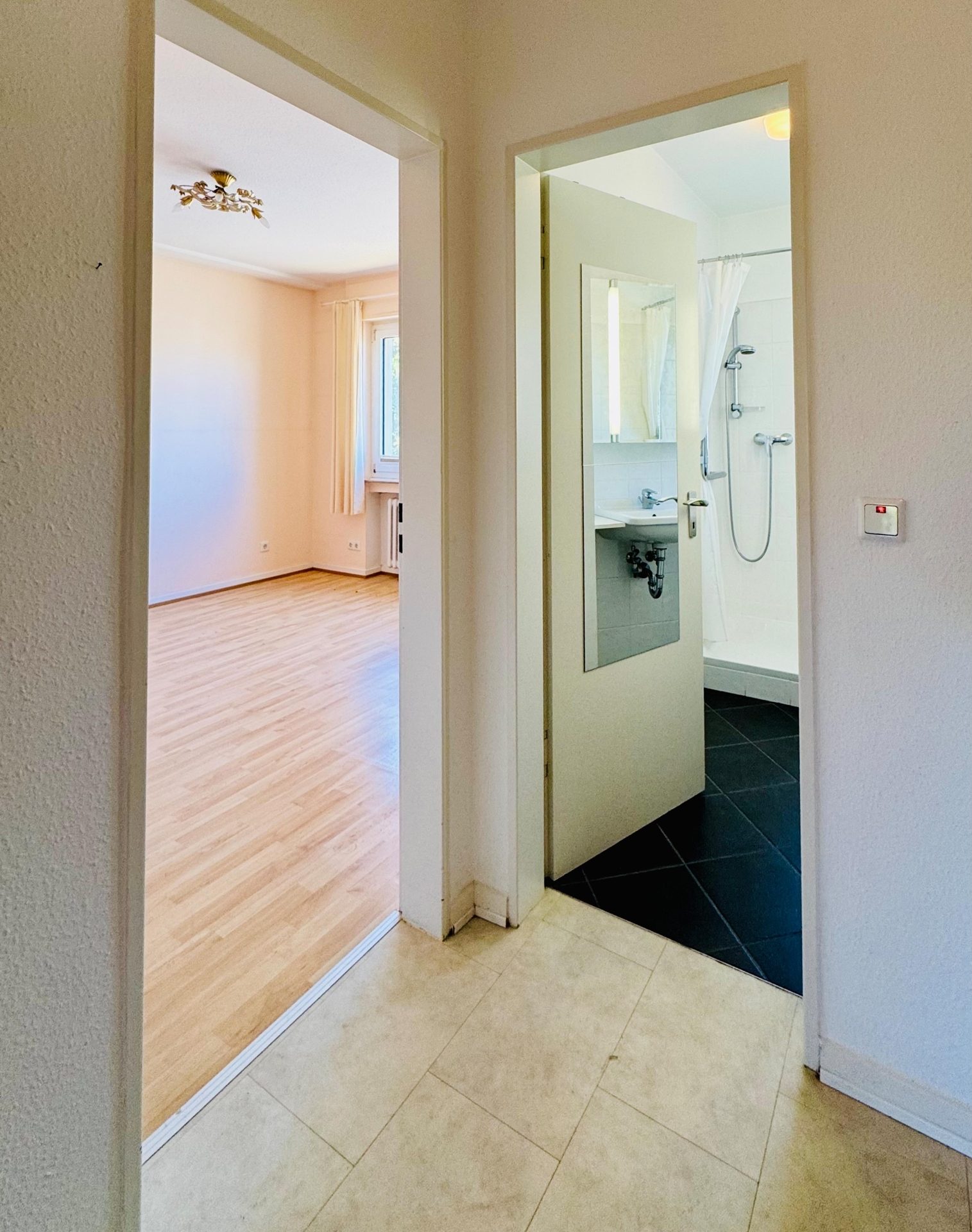 Immobilienangebot - Bonn / Hochkreuz - Wohnung - Zentral leben in Gronau