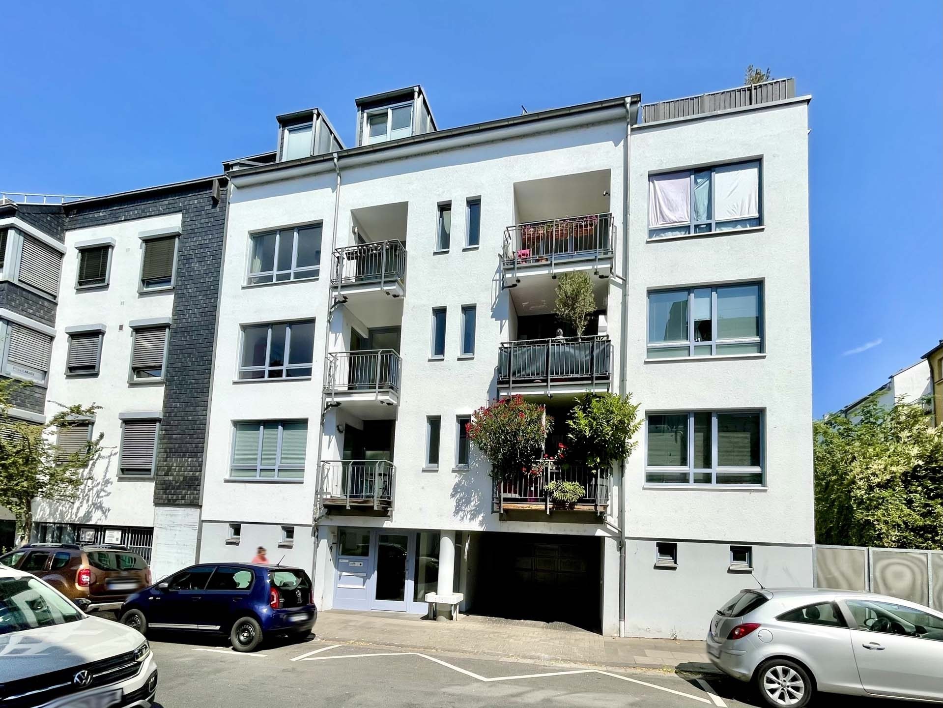 Immobilienangebot - Bonn / Beuel-Mitte - Wohnung - Einfach oben - 
Penthouse in Rheinnähe