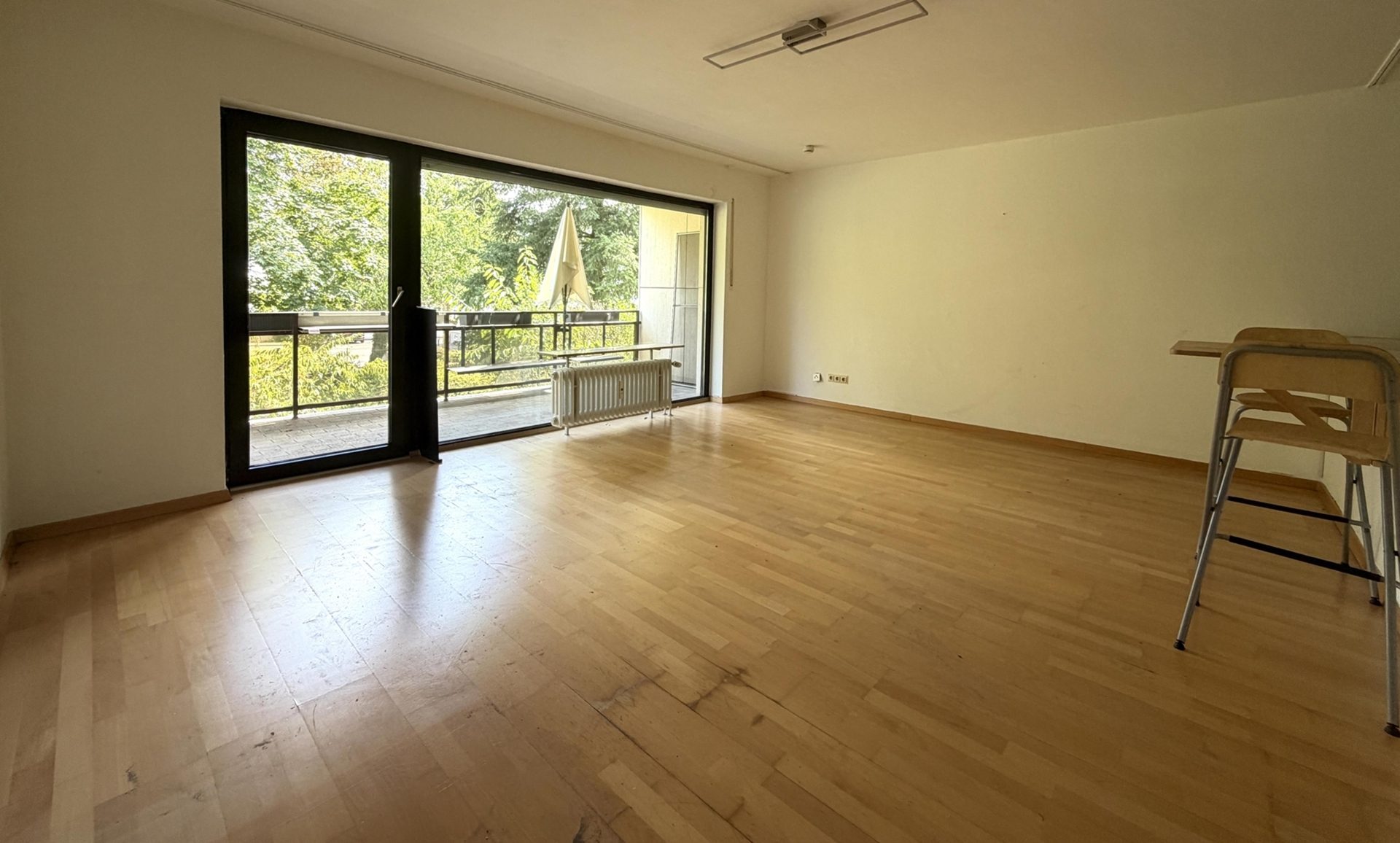 Immobilienangebot - Bonn / Friesdorf - Wohnung - Klein, fein, bezugsfrei – Clever investieren oder direkt einziehen