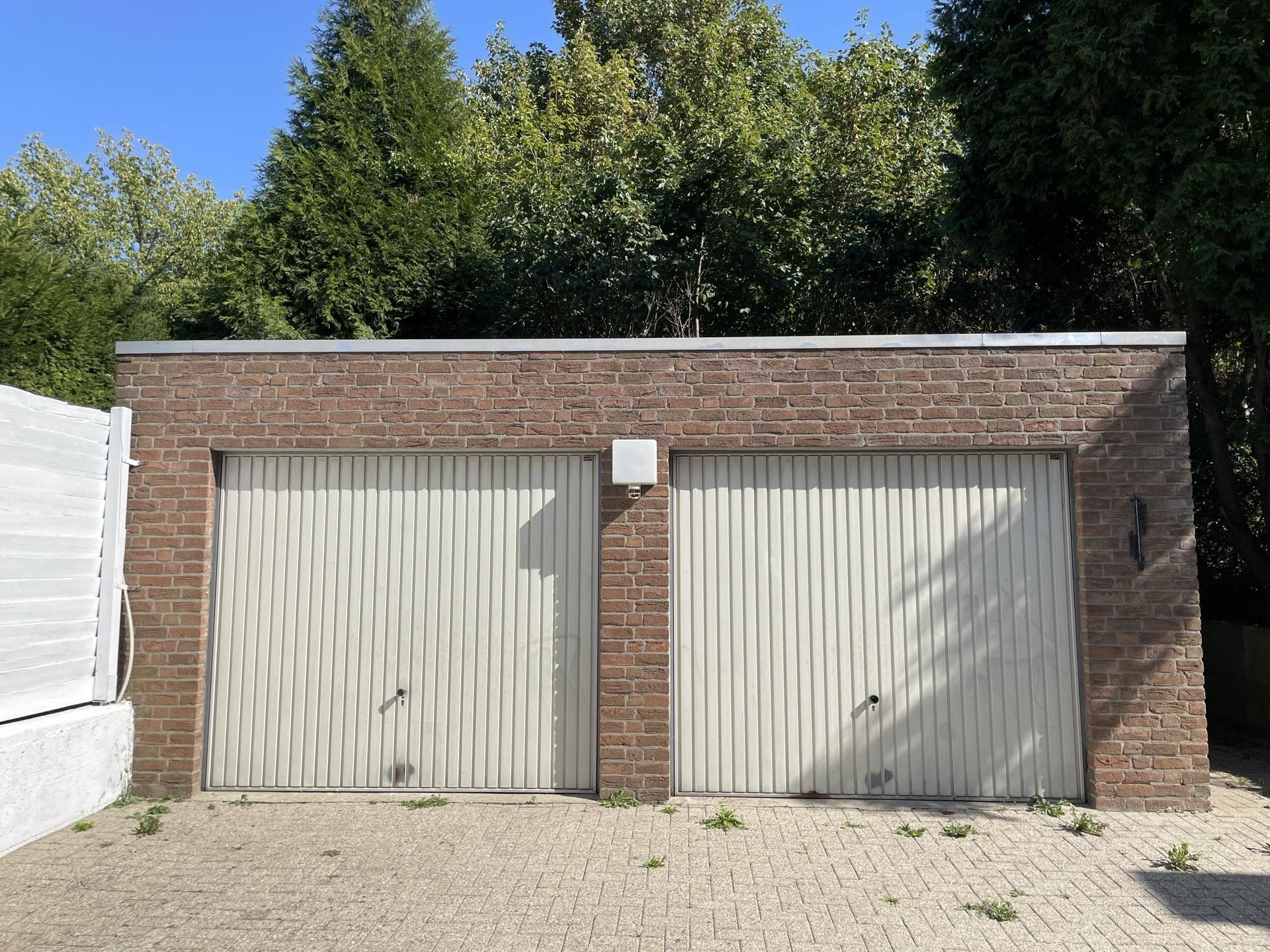 Immobilienangebot - Bedburg-Lipp/Millendorf - Haus - Ein Zuhause mit viel Platz – Doppelhaushälfte auf großzügigem Grundstück