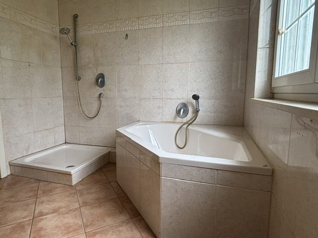 Immobilienangebot - Köln / Ensen - Haus - Für die kleine Familie!