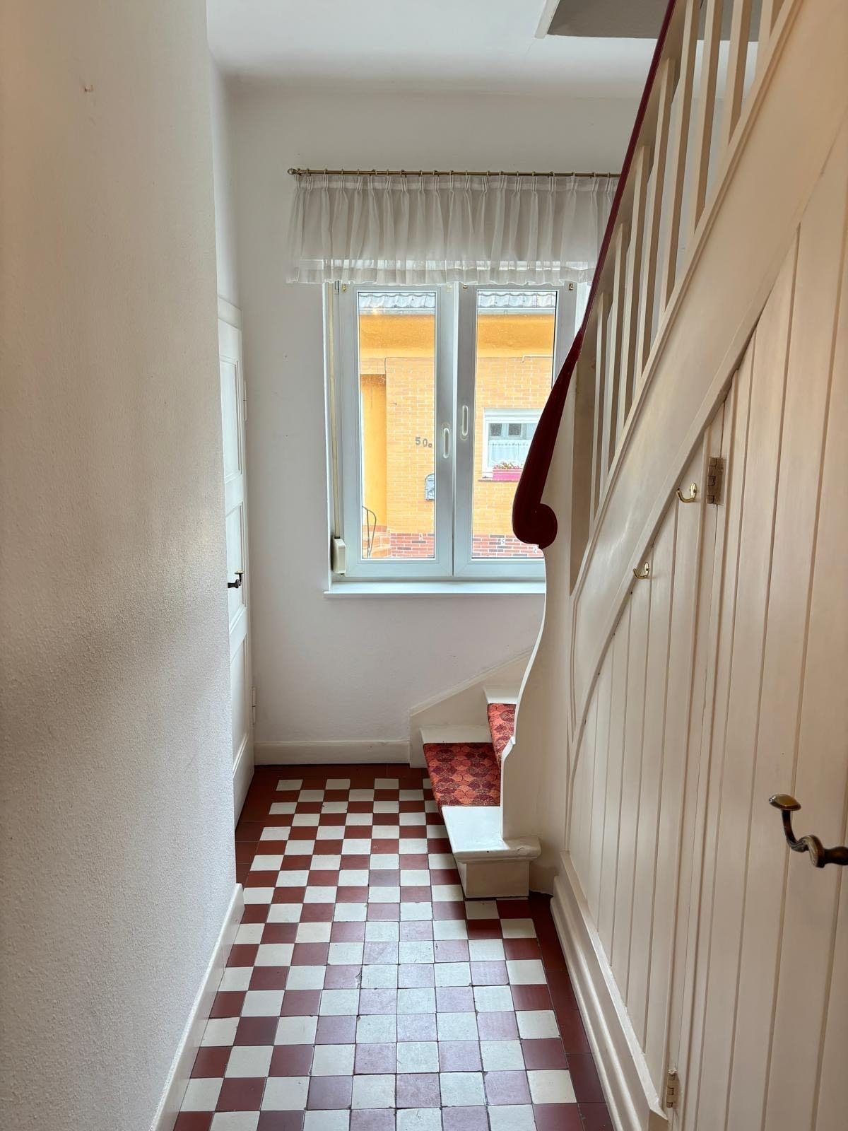 Immobilienangebot - Bonn / Holtorf - Haus - Raum für Ihre Wohnideen – Einfamilienhaus mit Charakter