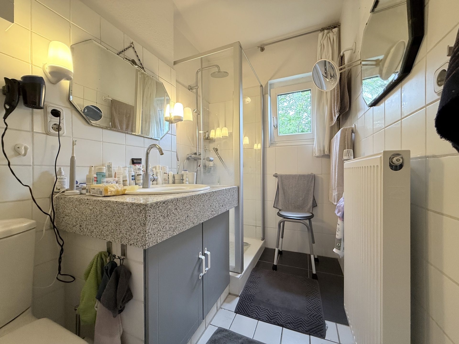 Immobilienangebot - Kerpen / Brüggen - Haus - FREISTEHEND mit großem Grundstück!