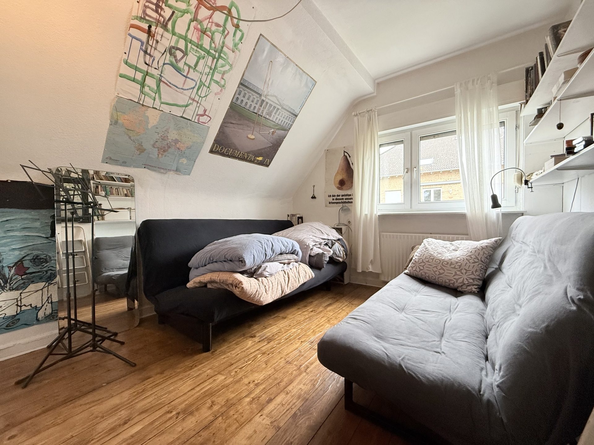 Immobilienangebot - Kerpen / Brüggen - Haus - FREISTEHEND mit großem Grundstück!