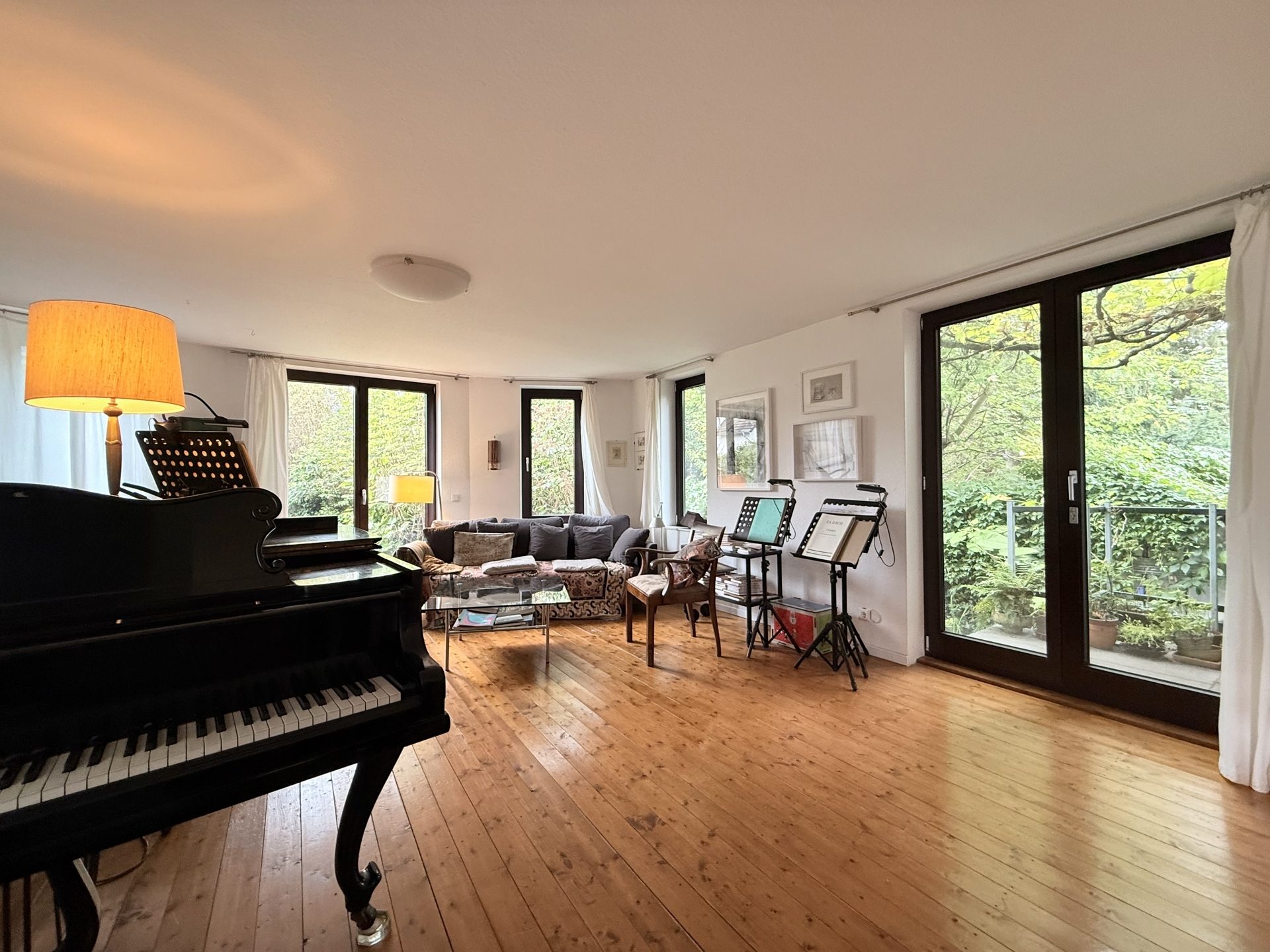 Immobilienangebot - Kerpen / Brüggen - Haus - FREISTEHEND mit großem Grundstück!