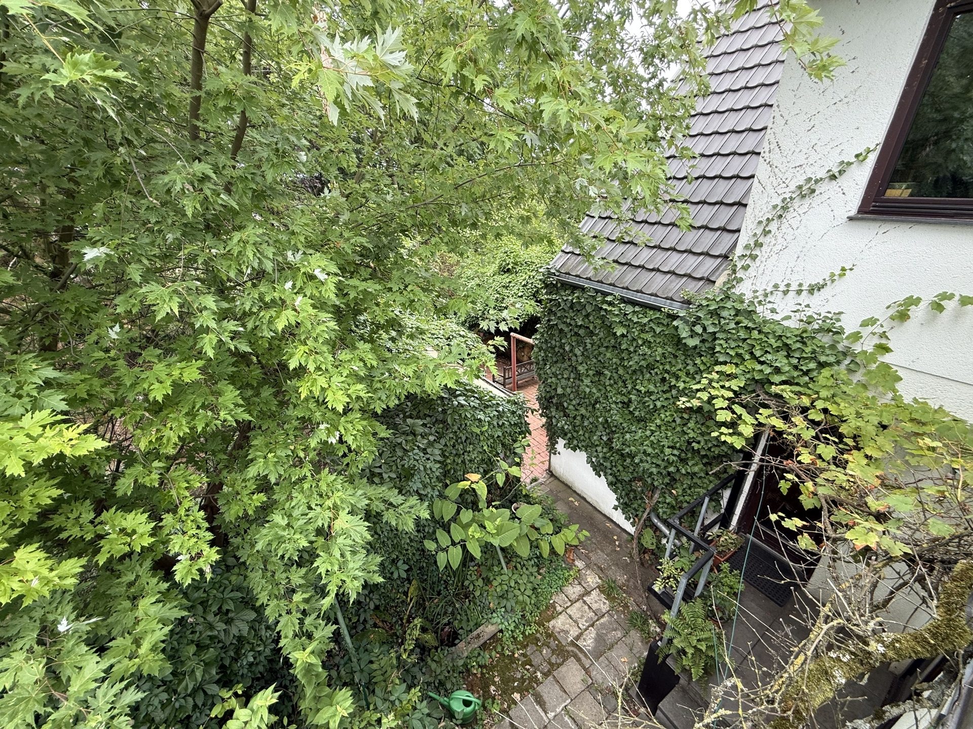 Immobilienangebot - Kerpen / Brüggen - Haus - FREISTEHEND mit großem Grundstück!