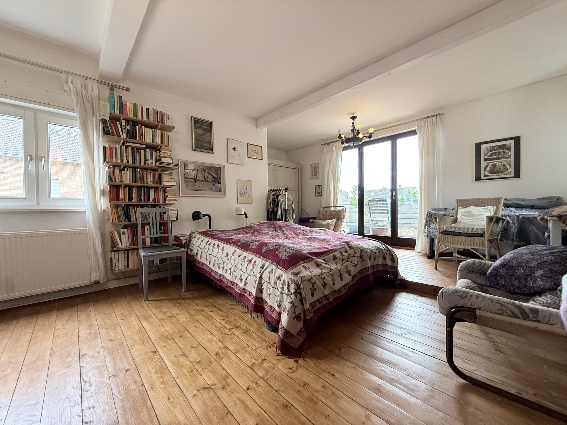 Immobilienangebot - Kerpen / Brüggen - Haus - FREISTEHEND mit großem Grundstück!
