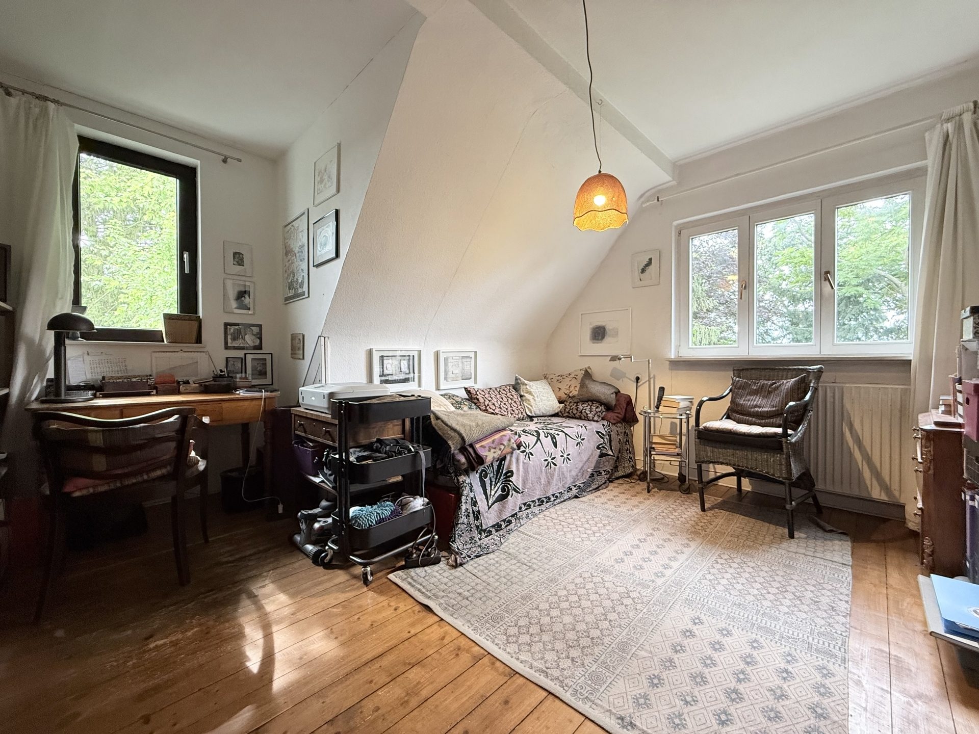 Immobilienangebot - Kerpen / Brüggen - Haus - FREISTEHEND mit großem Grundstück!